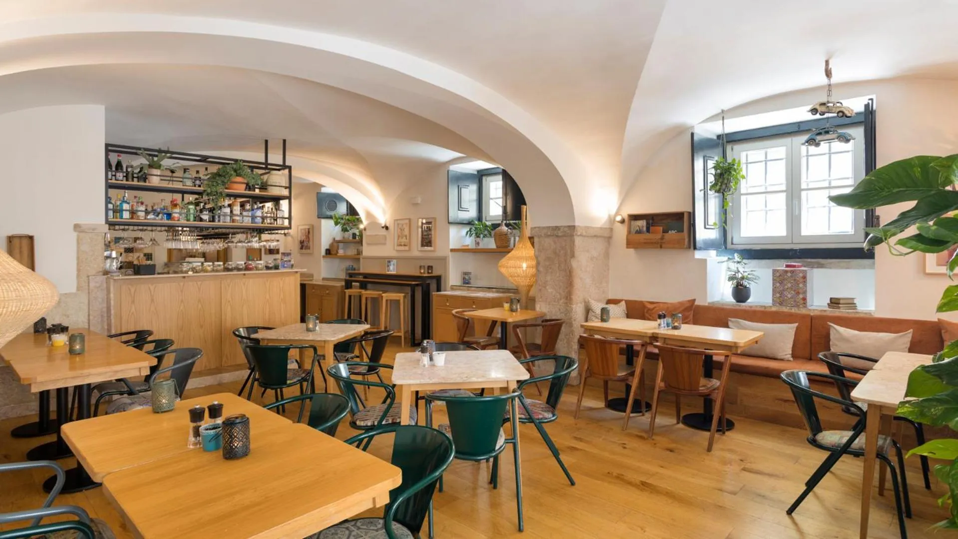 Lounge or bar in Martinhal Lisbon Chiado