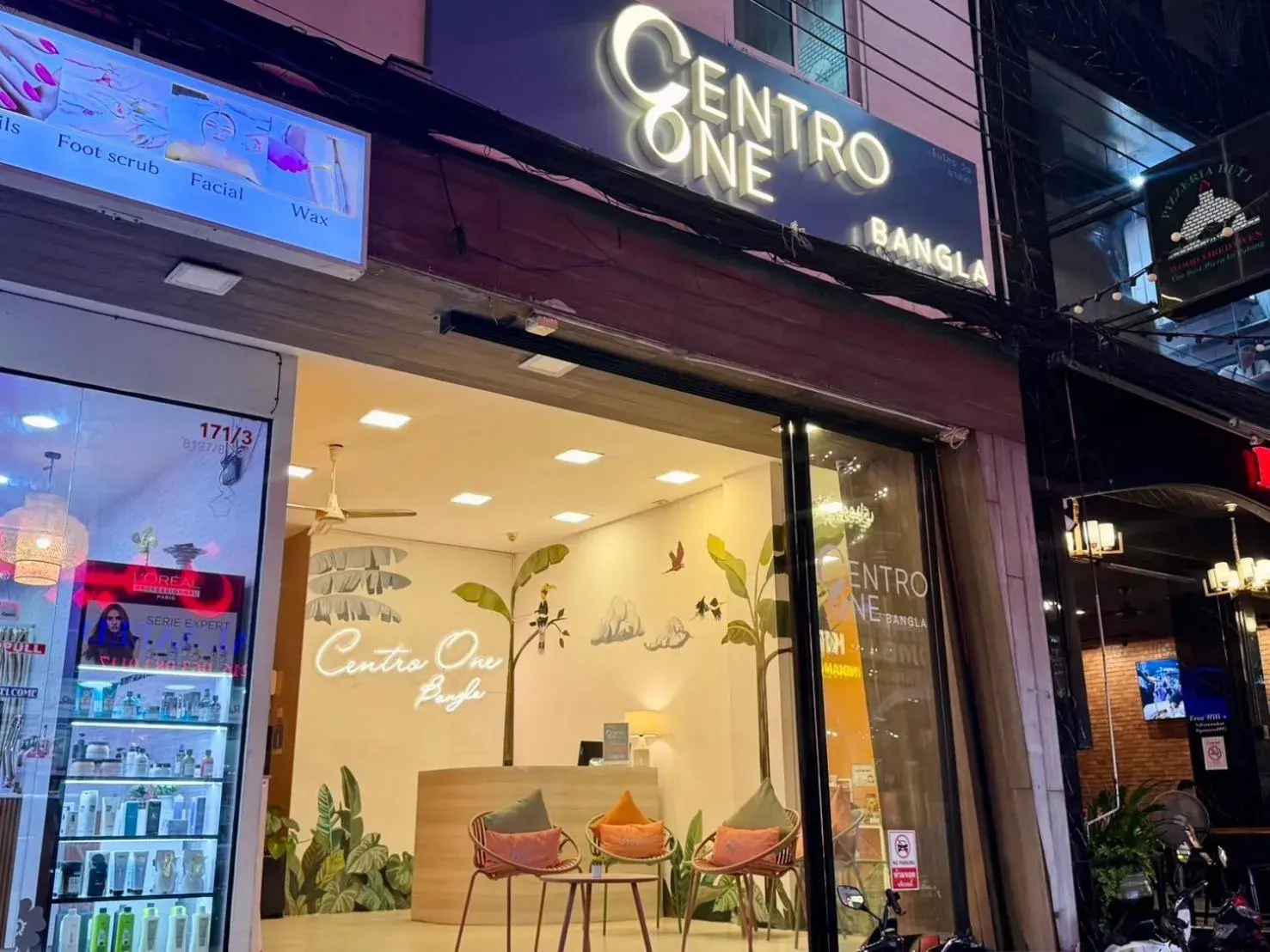 Property building in Centro One Bangla Property building in Centro One Bangla