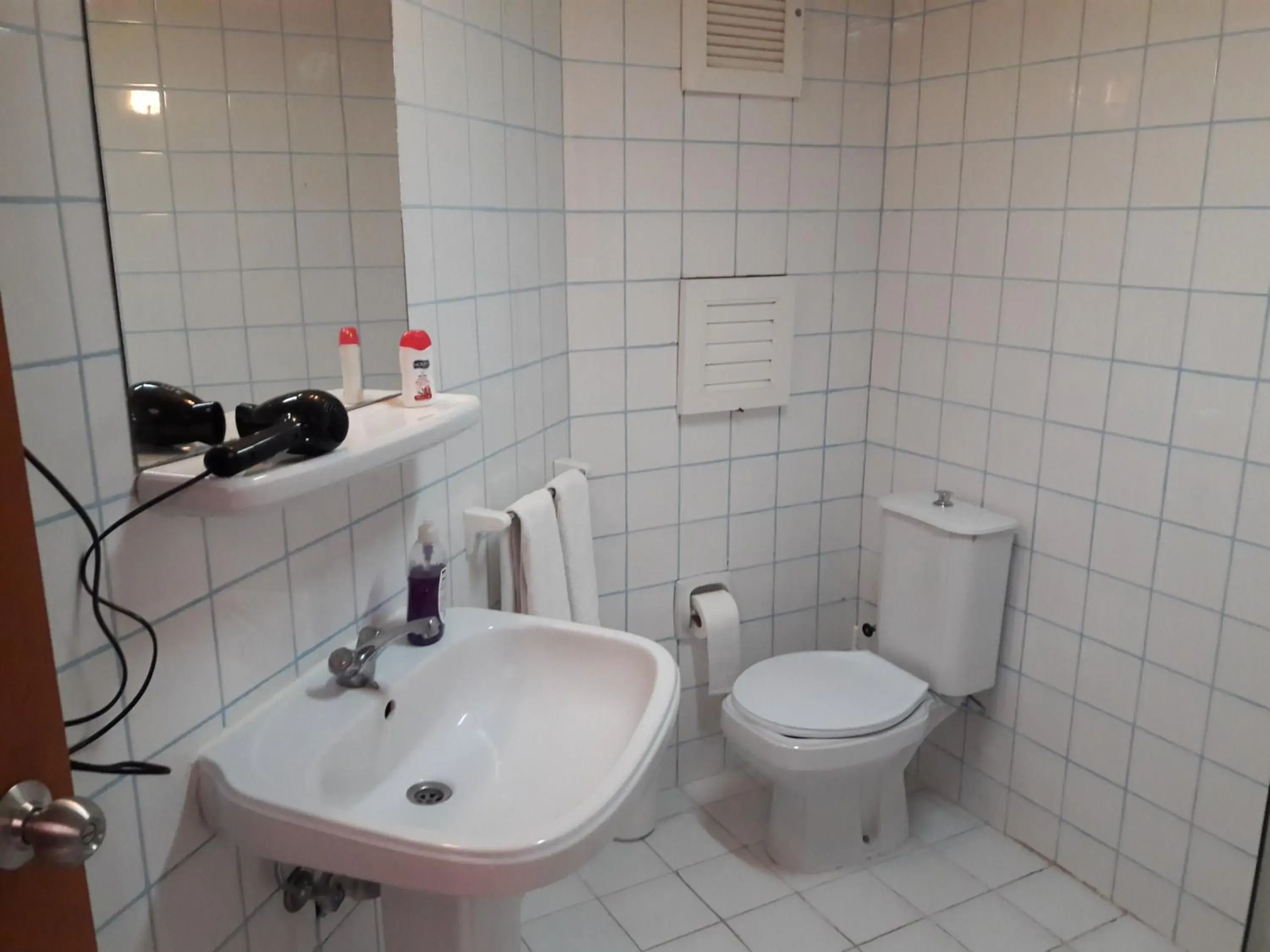 Apartment with Balcony (4 Adults) in Avlu 4 Apartment with Balcony (4 Adults) in Avlu 4