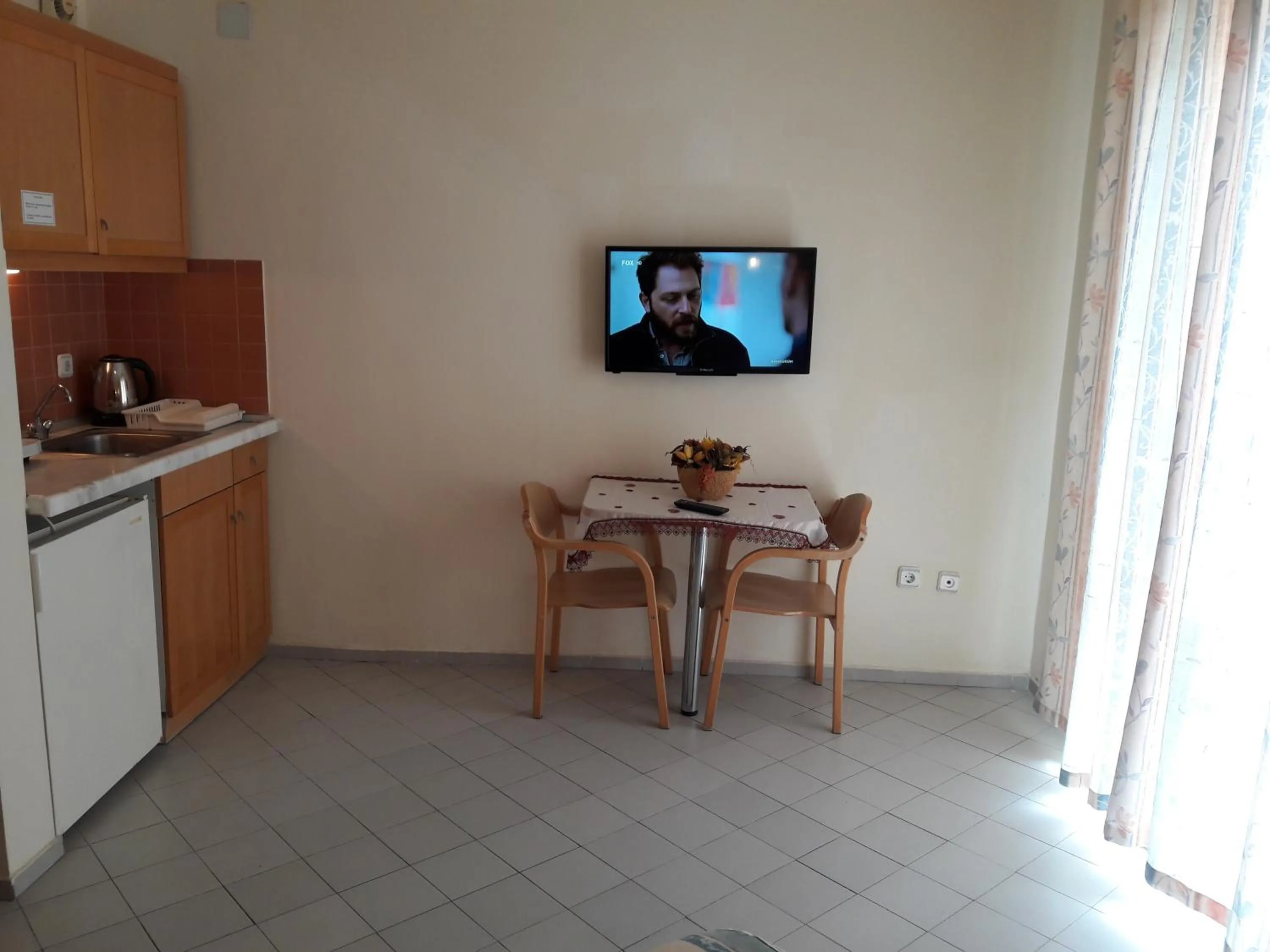 Kitchen or kitchenette in Avlu 4
