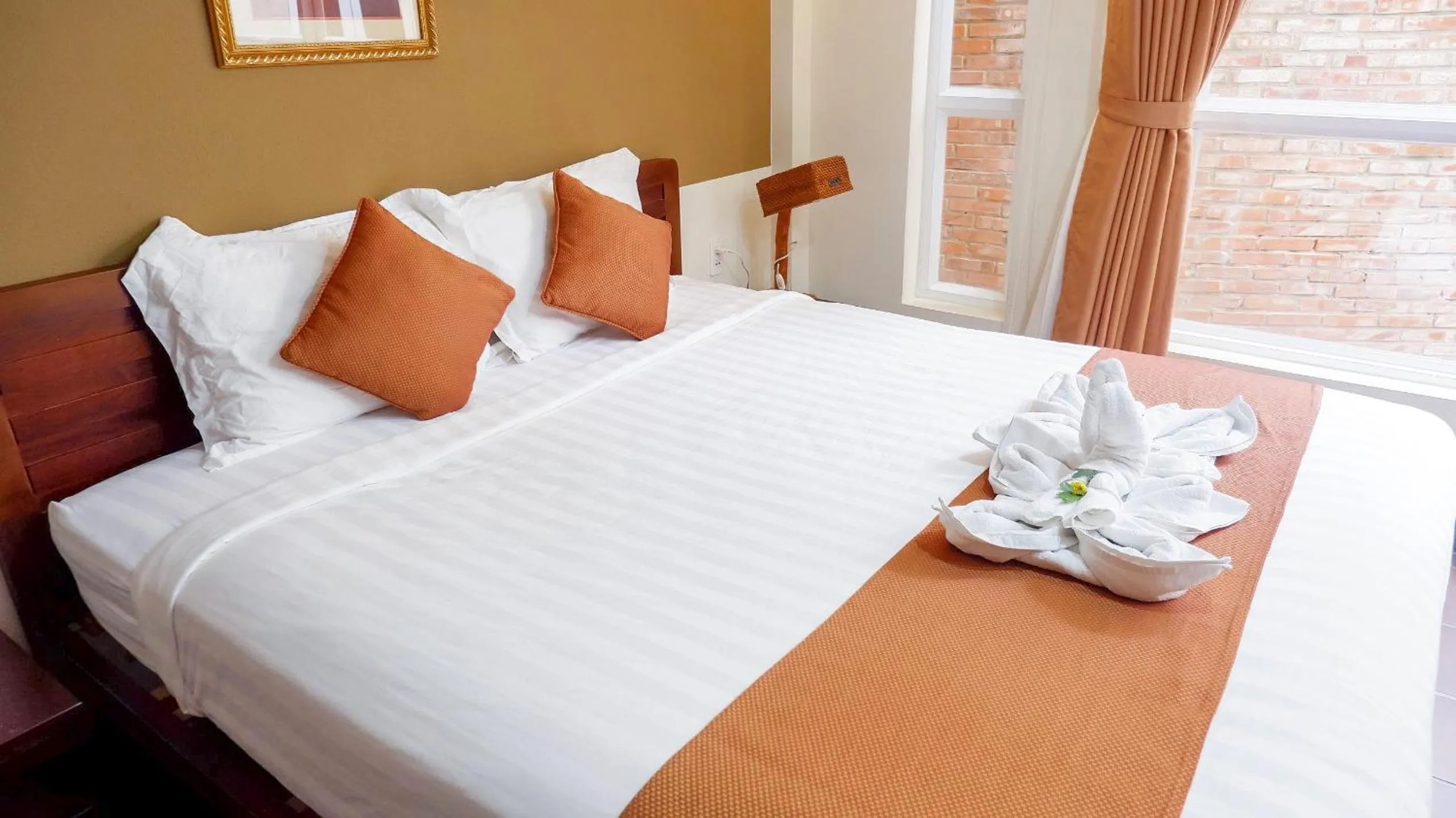Bed in Ananas Family Hotel