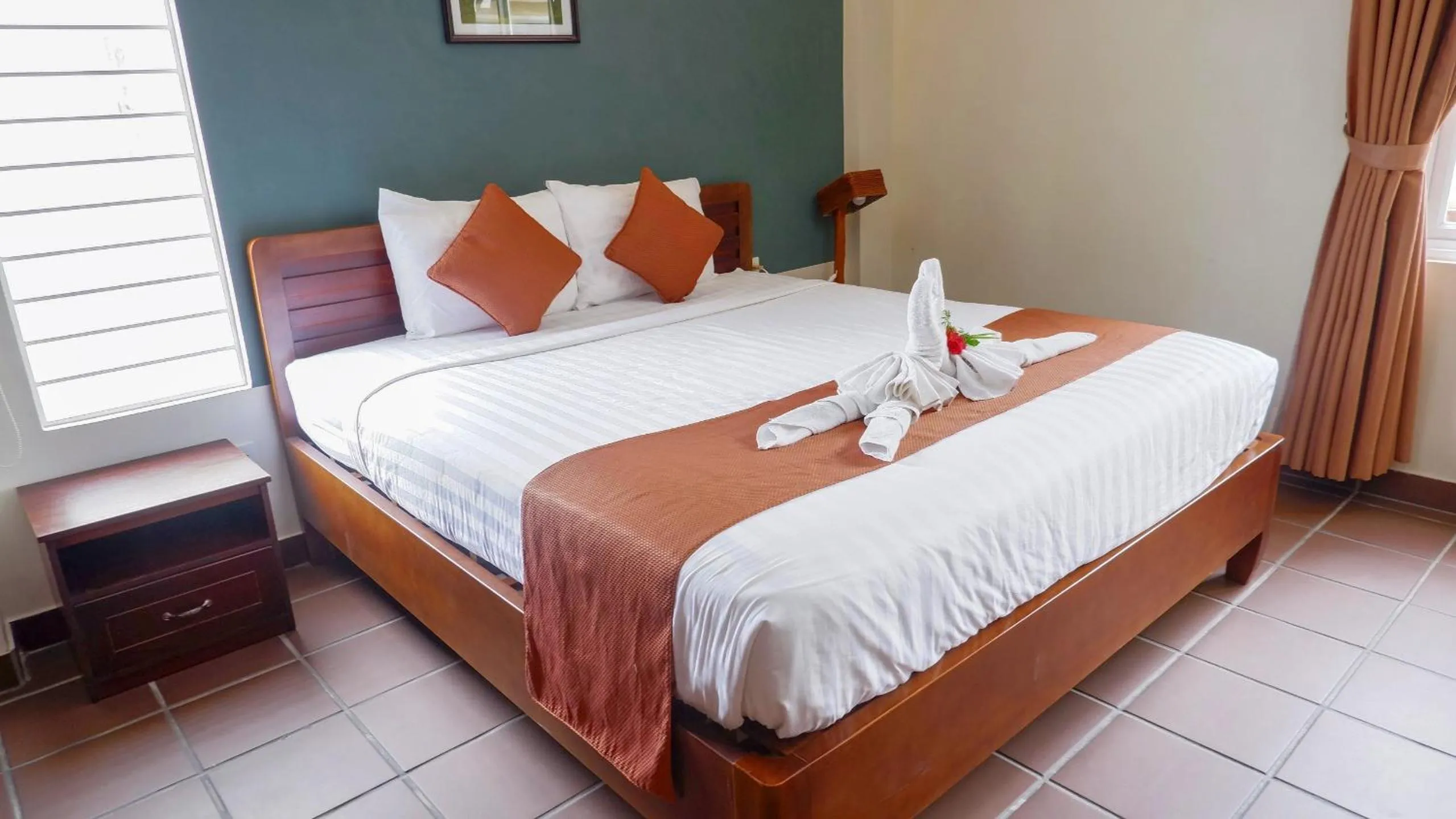 Bed in Ananas Family Hotel