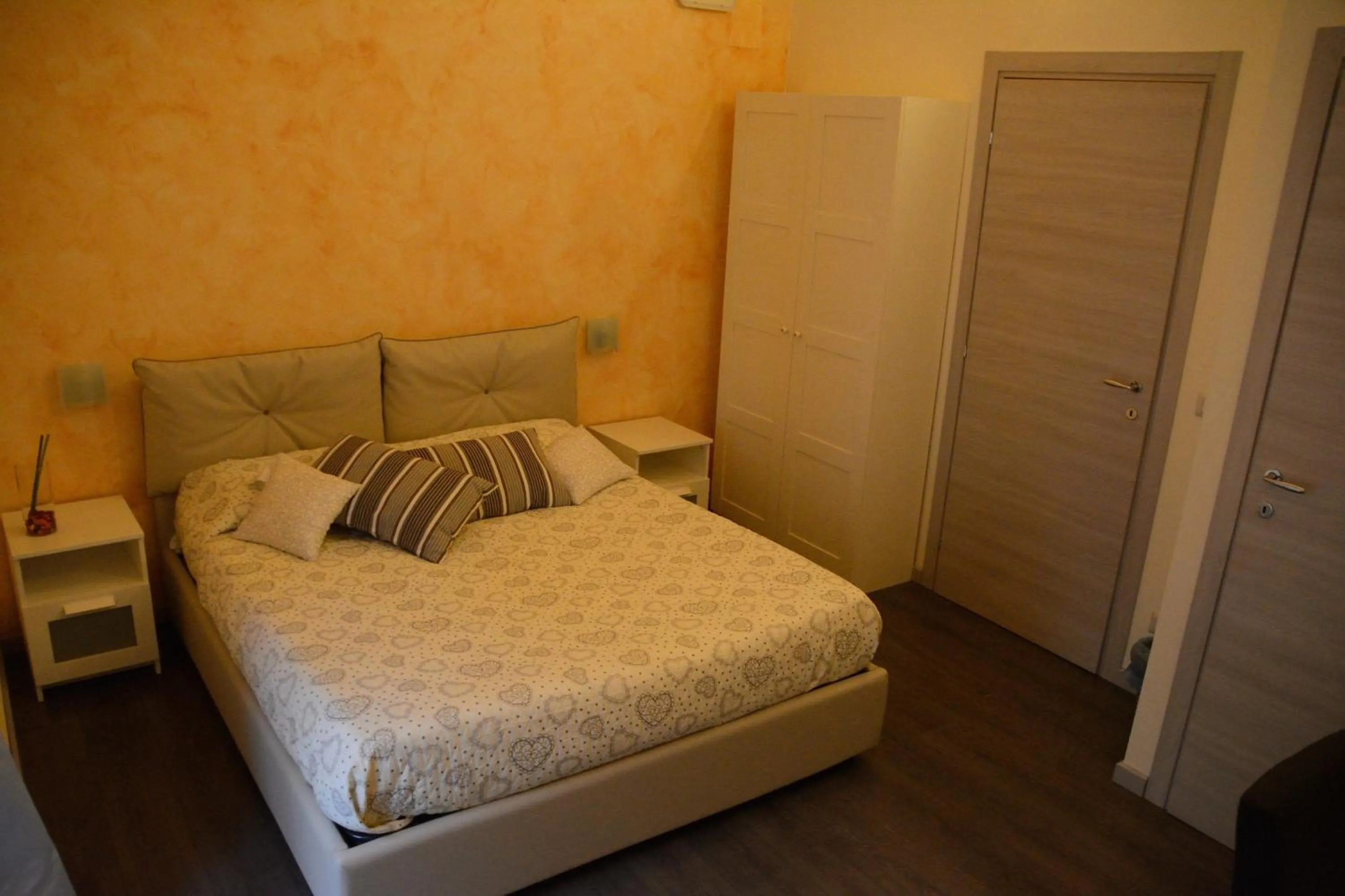 Photo of the whole room, Bed in Catania Etnea Bed and breakfast
