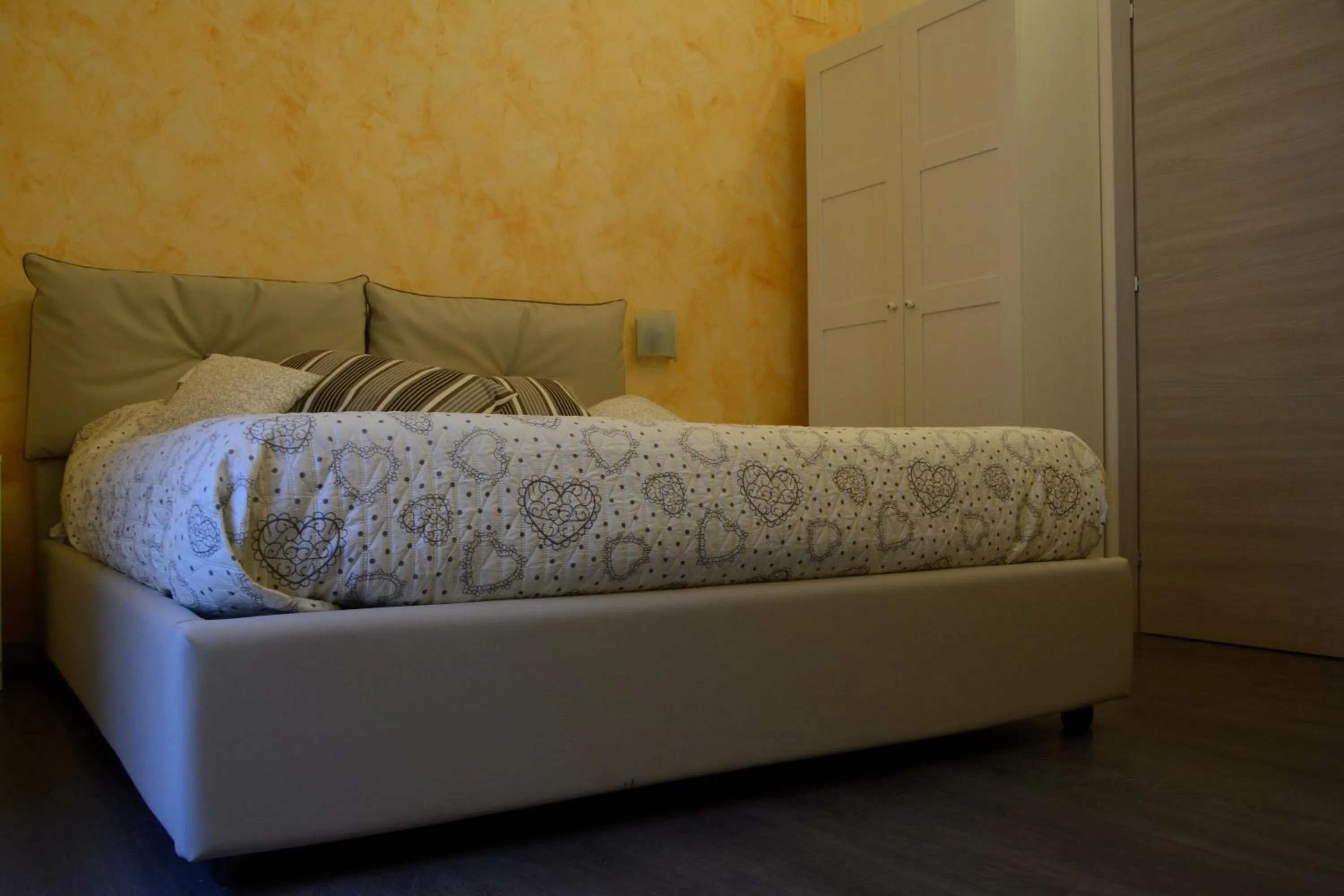 Photo of the whole room, Bed in Catania Etnea Bed and breakfast