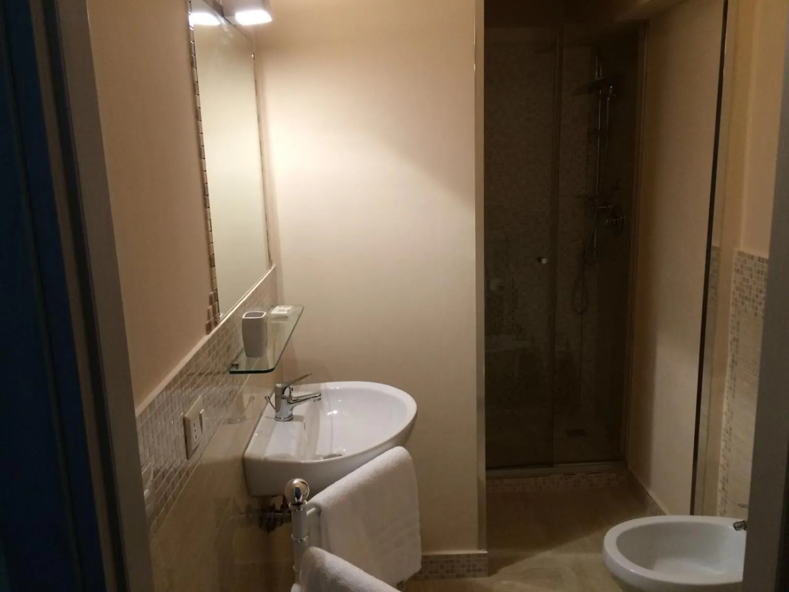 Bathroom in Catania Etnea Bed and breakfast