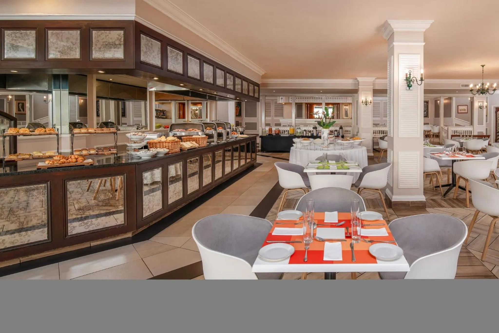 Restaurant/places to eat in Holiday Inn - Johannesburg Sunnyside Park by IHG