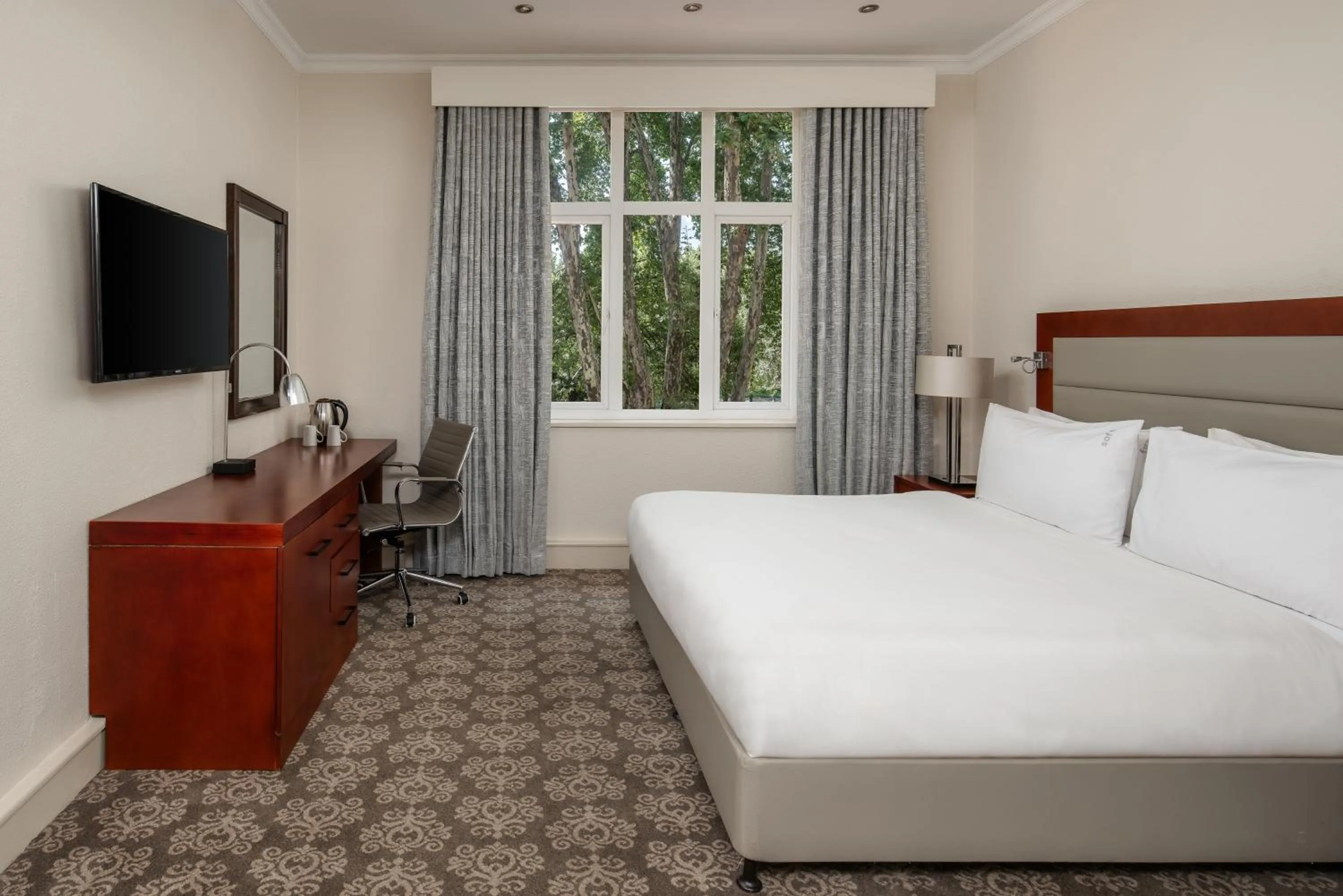 Bedroom, Bed in Holiday Inn - Johannesburg Sunnyside Park by IHG