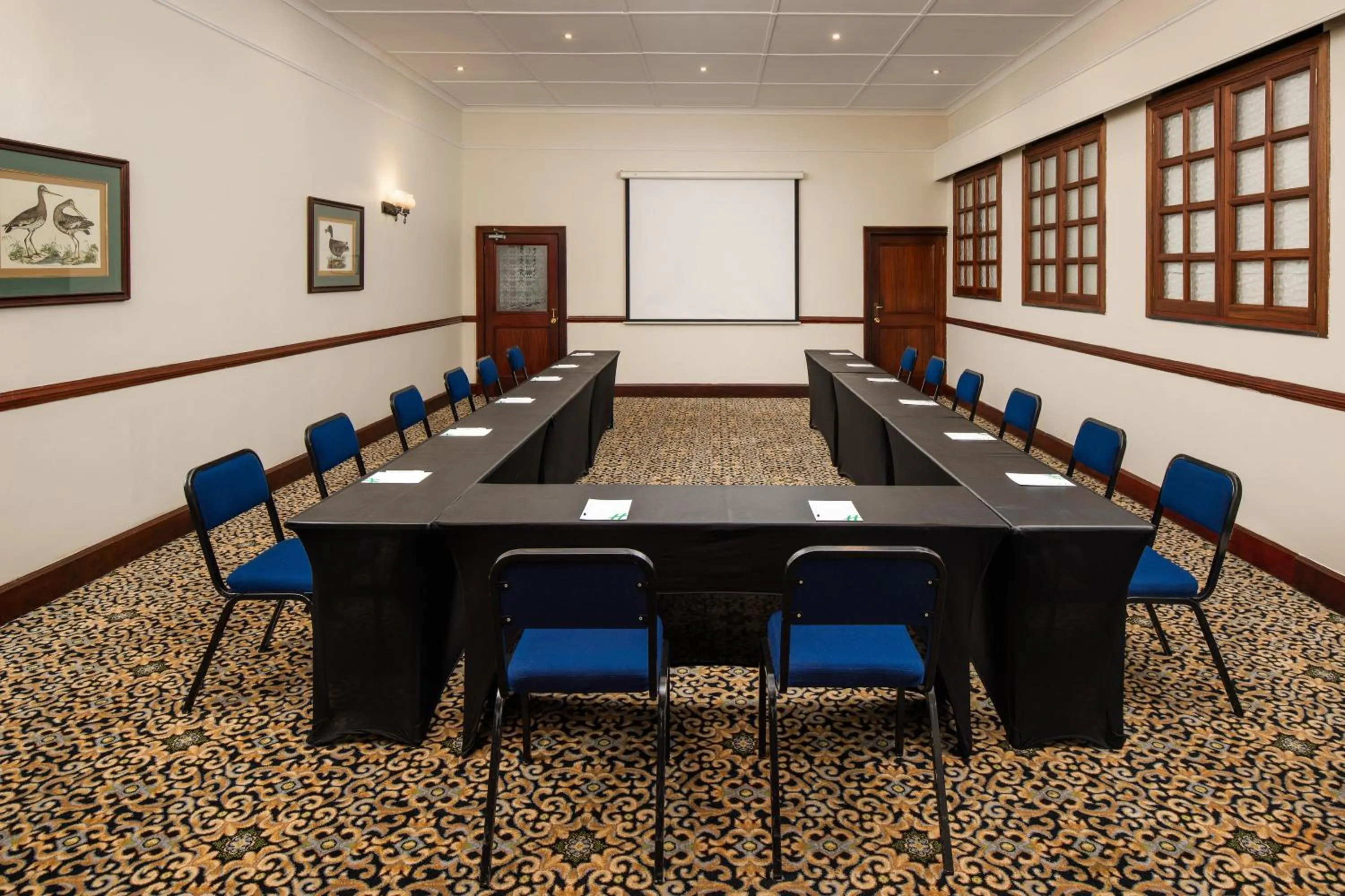 Meeting/conference room in Holiday Inn - Johannesburg Sunnyside Park by IHG