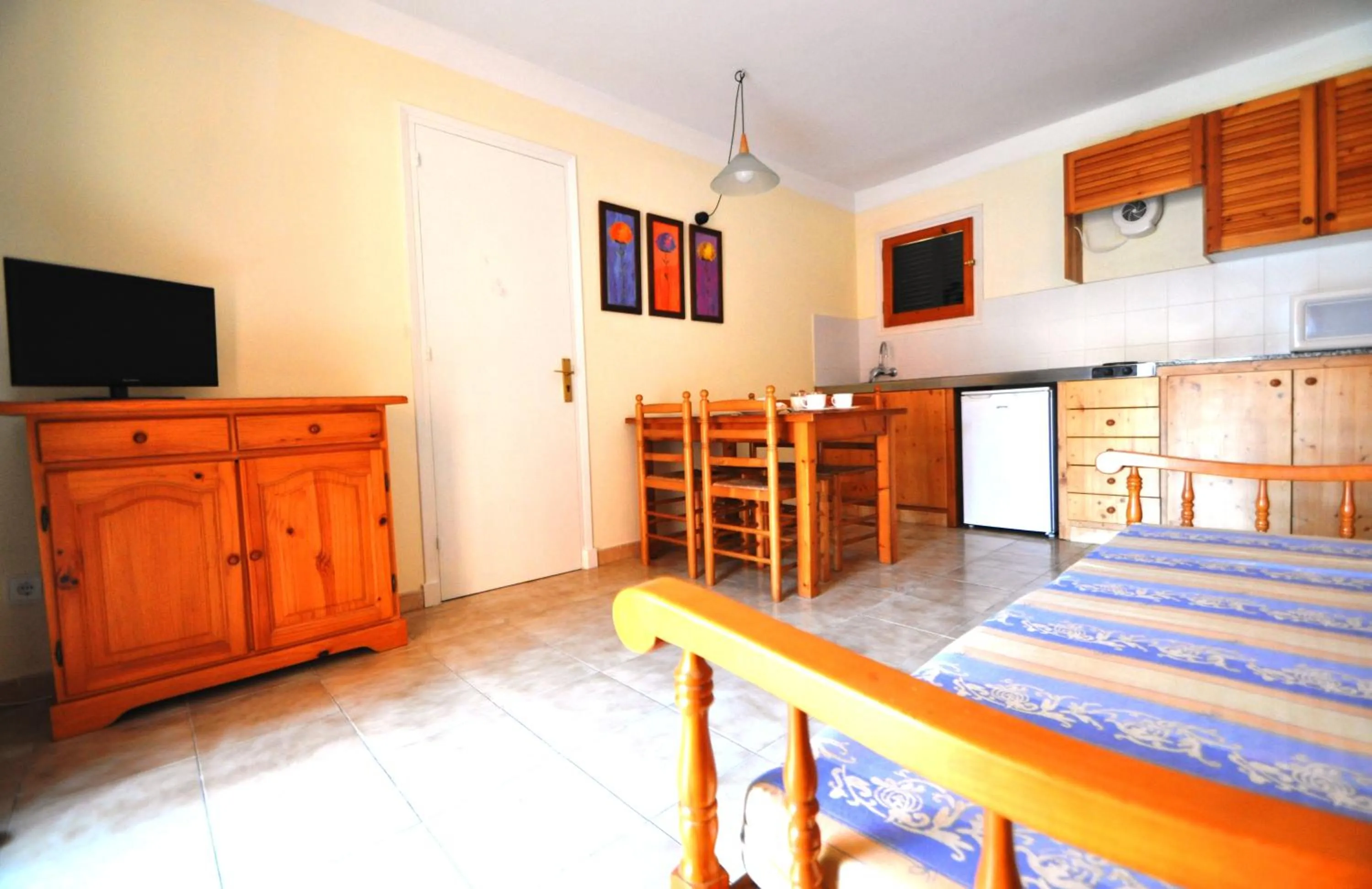 Photo of the whole room, Bed in Sant Joan Apartaments - Adults Only