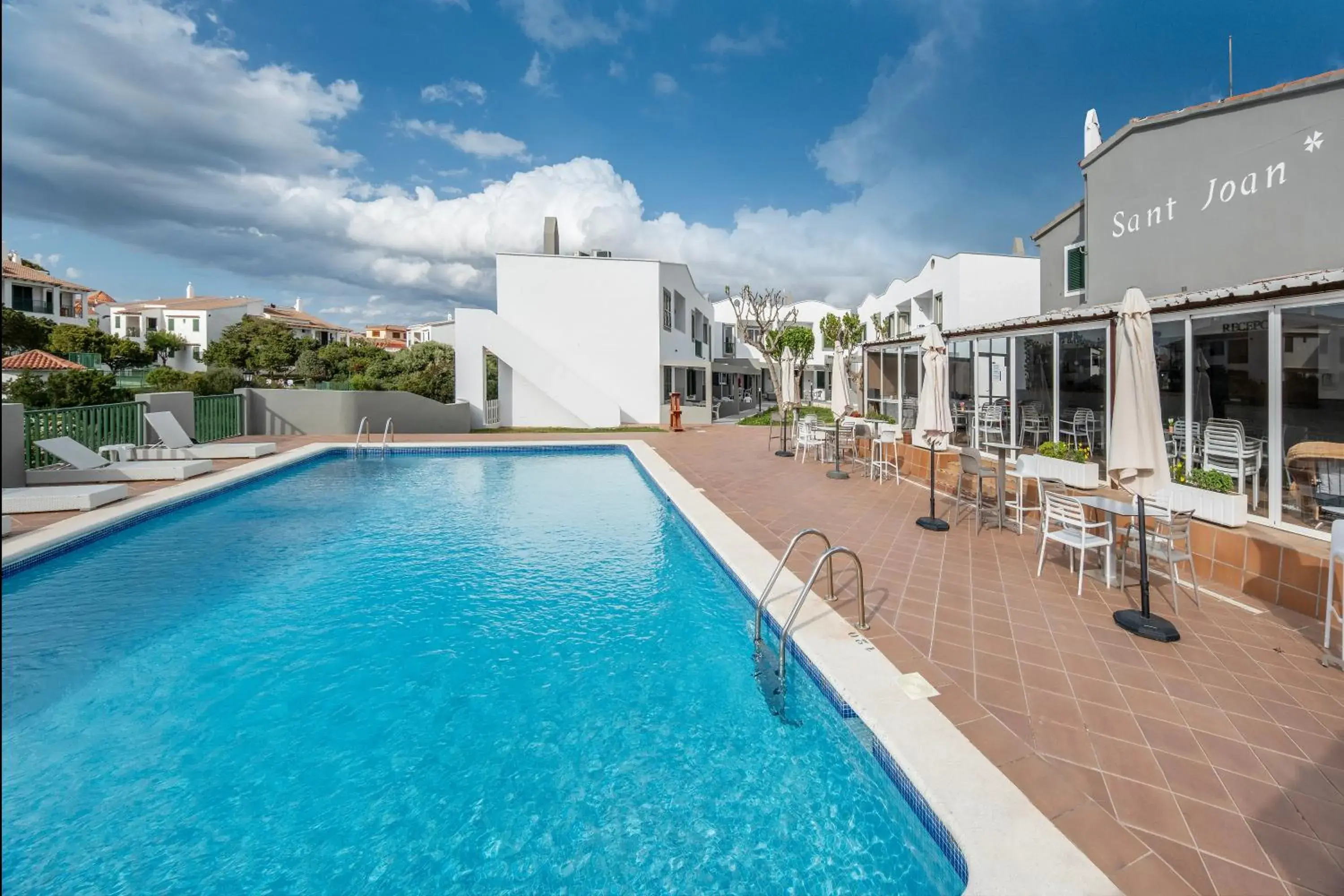 Swimming pool in Sant Joan Apartaments - Adults Only Swimming pool in Sant Joan Apartaments - Adults Only