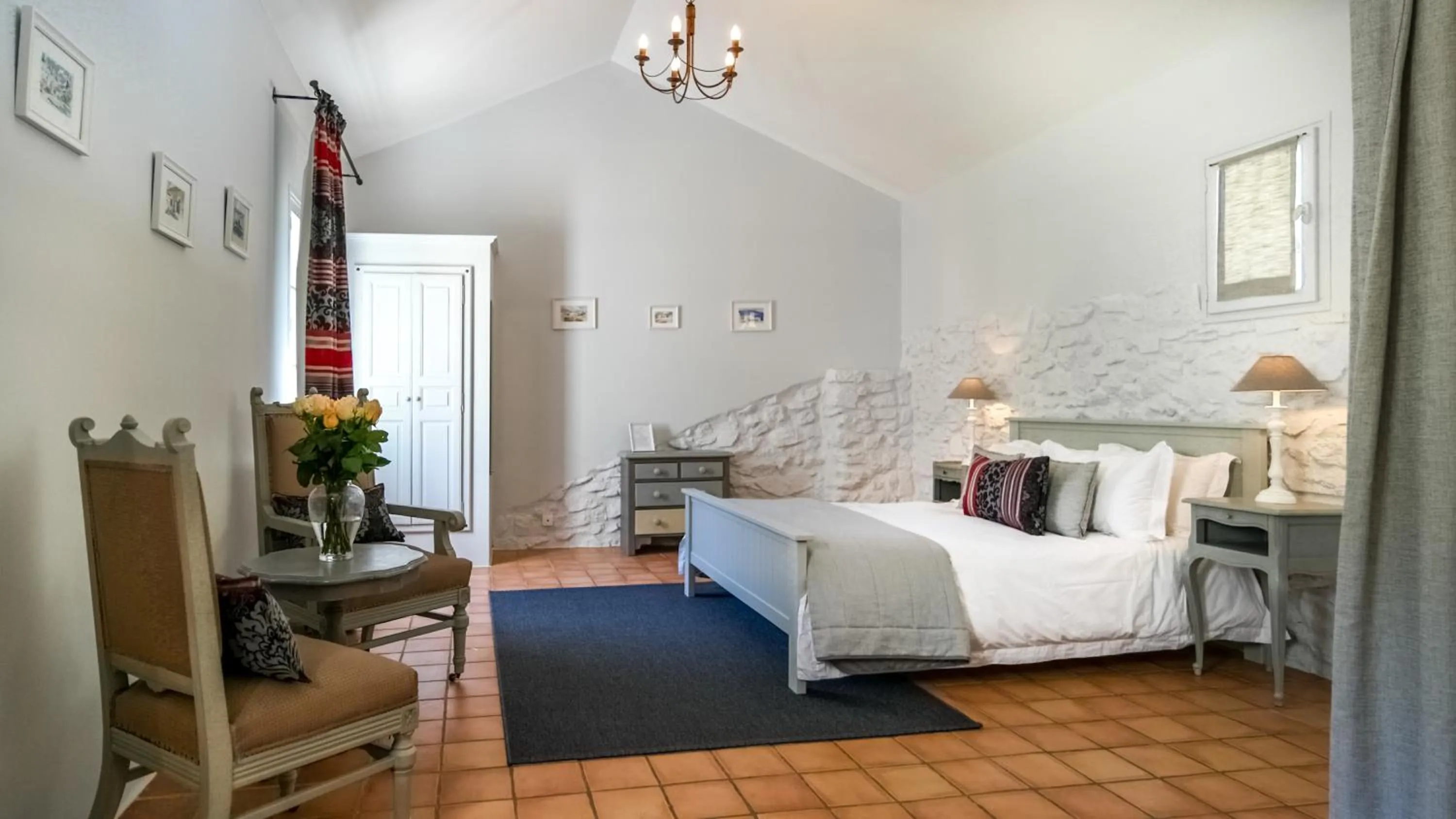 Photo of the whole room, Bed in La Ferme Des Belugues