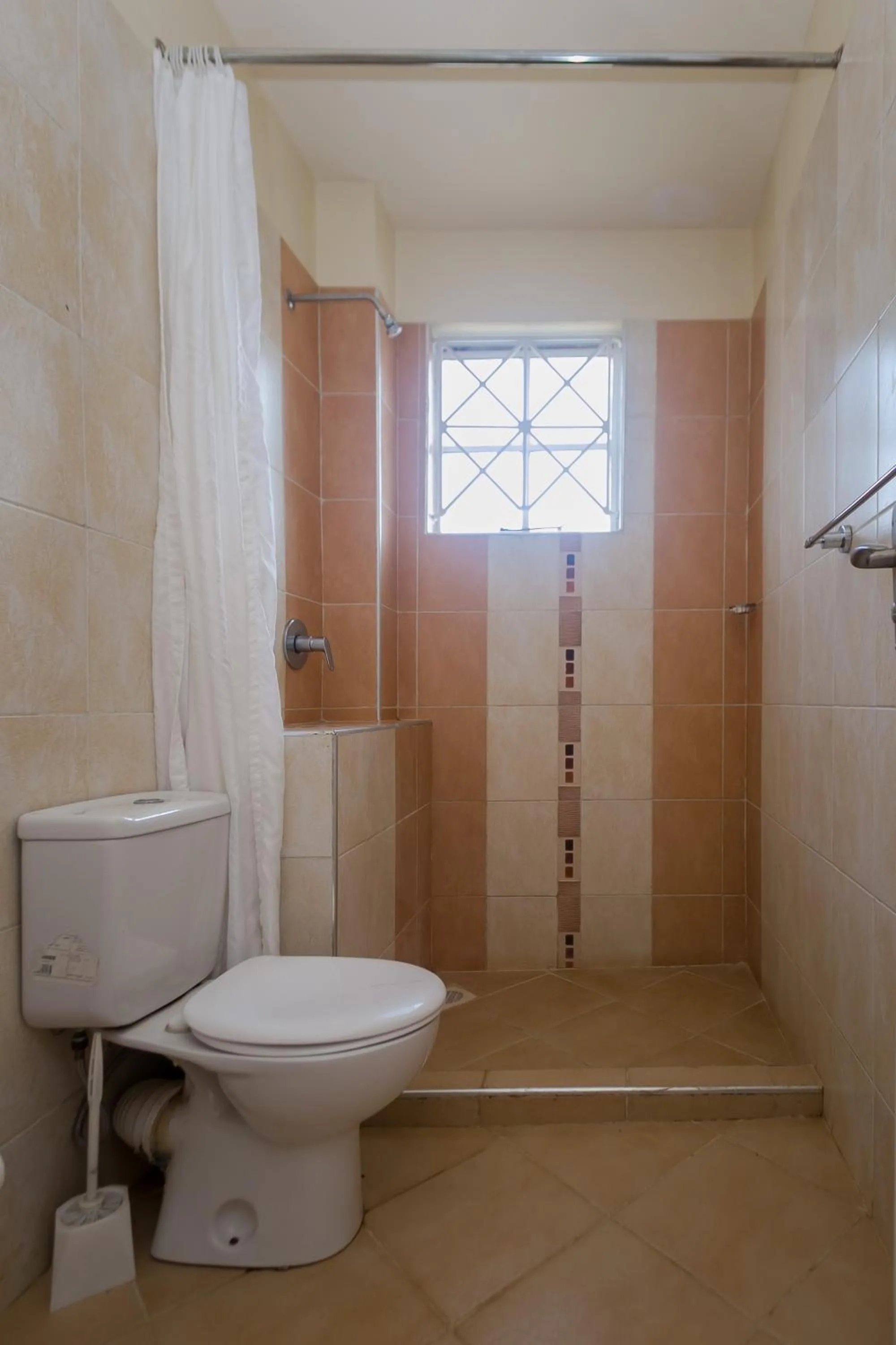 Shower in Corat Africa Hotel