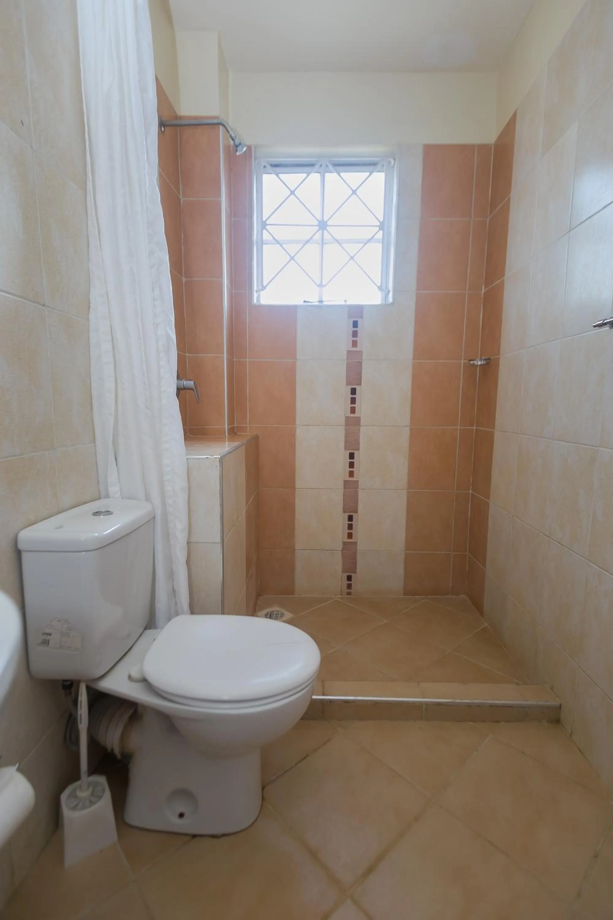 Shower in Corat Africa Hotel