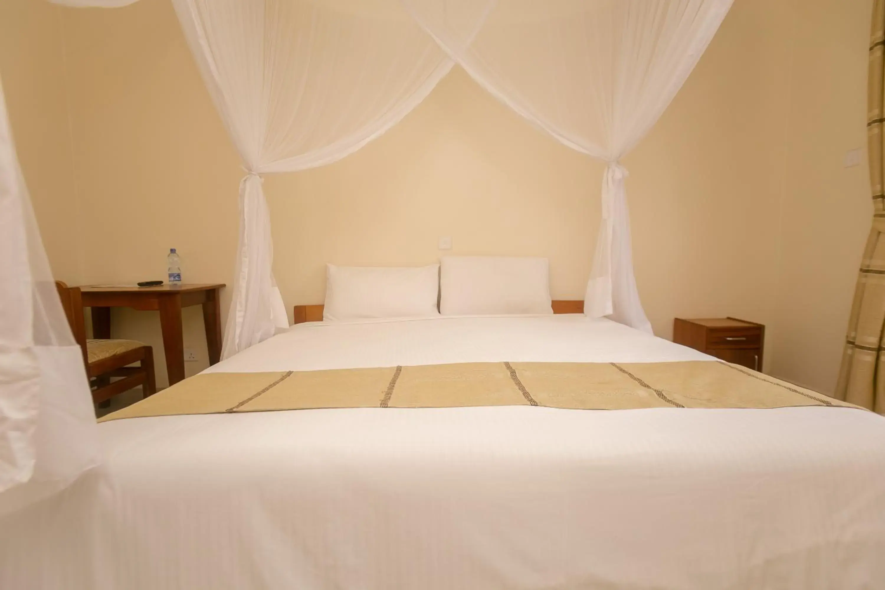 Deluxe Double Room in Corat Africa Hotel Deluxe Double Room in Corat Africa Hotel