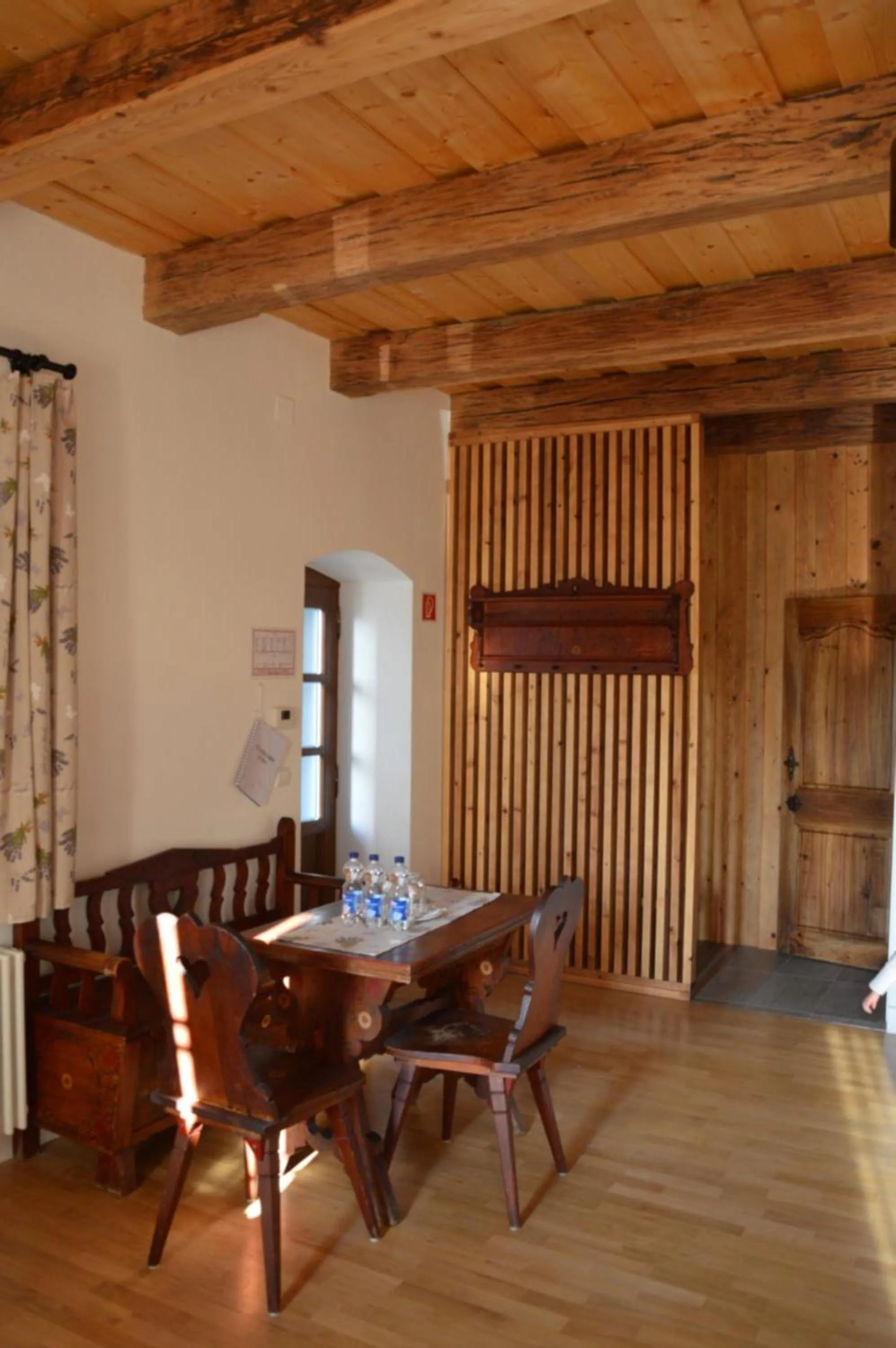 Photo of the whole room in Bagolyvár Fogadó- Újfalusy Márton Vendégház