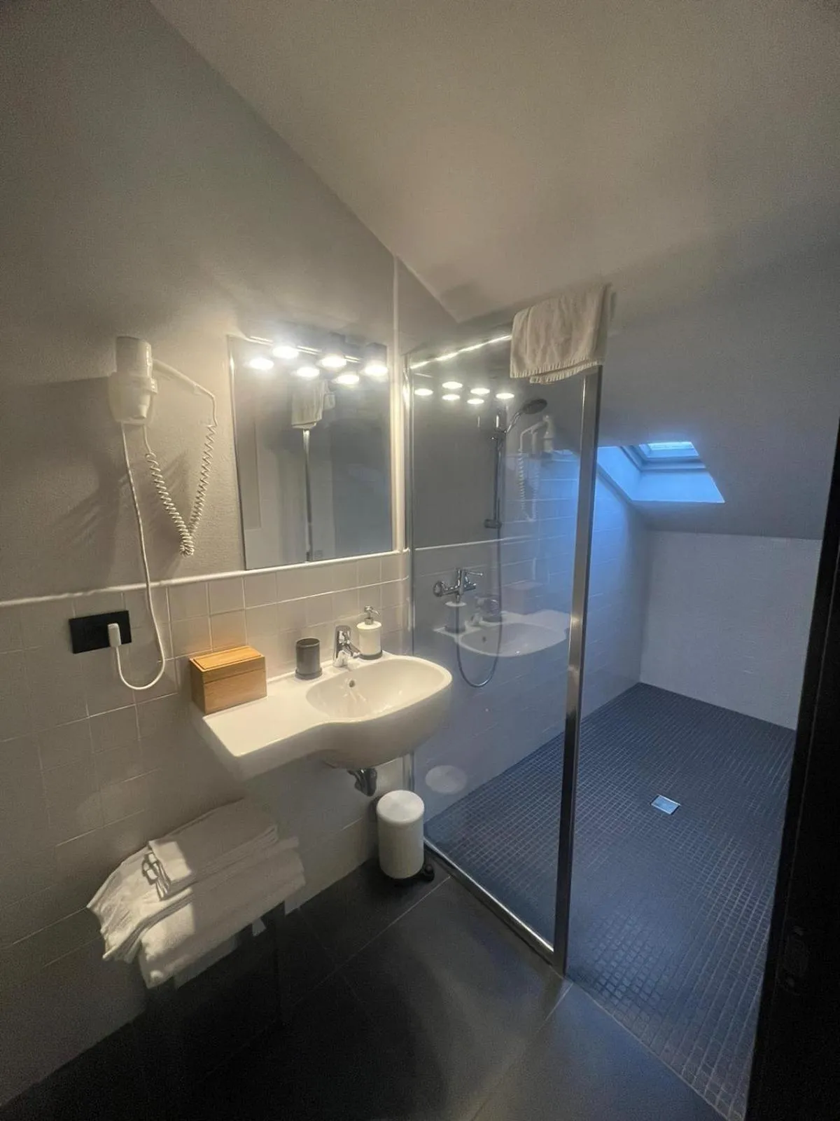 Bathroom in Smart Hotel