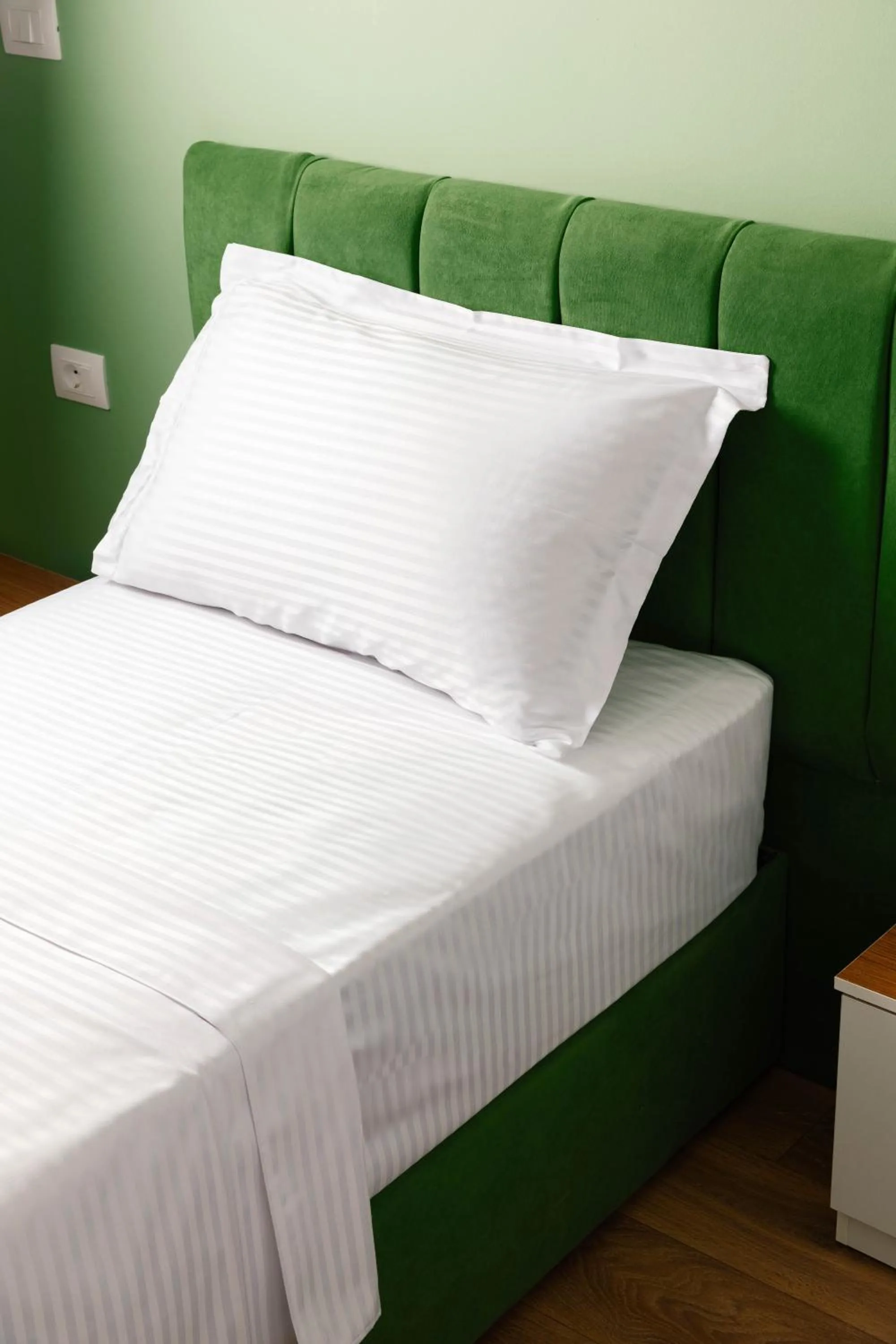 Bedroom, Bed in Hotel Vila MAX