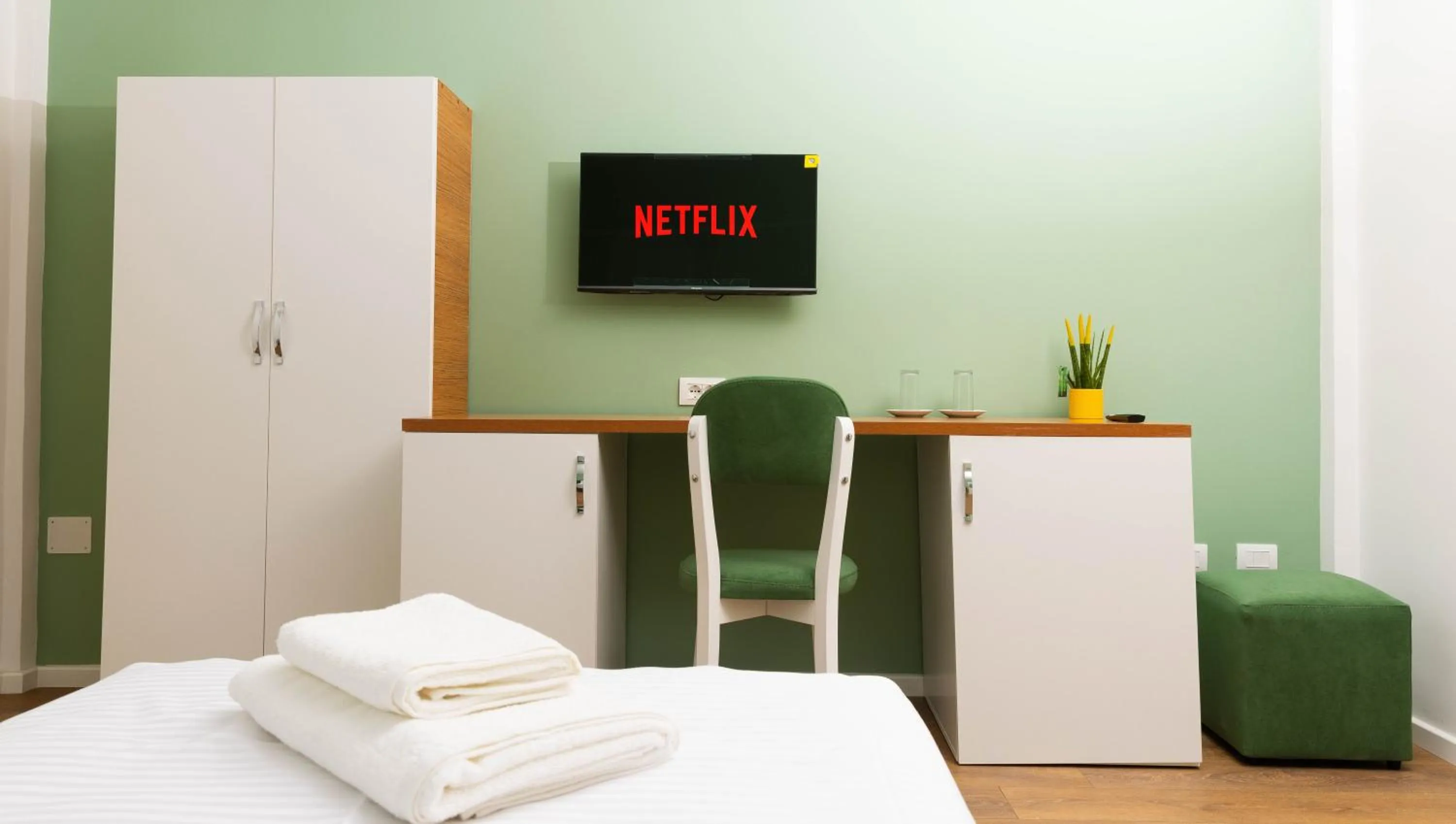 Bedroom, Bed in Hotel Vila MAX