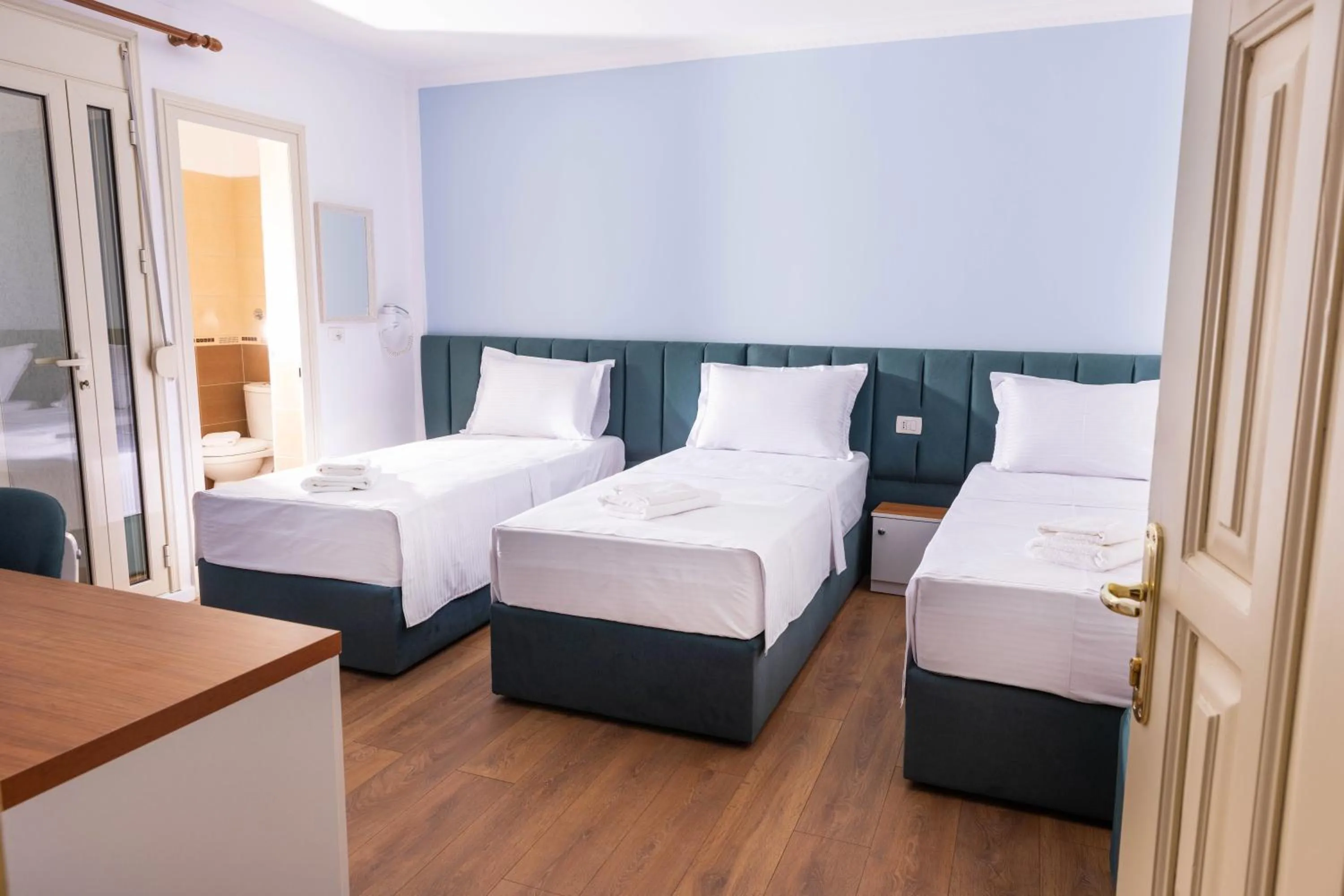 Bedroom, Bed in Hotel Vila MAX