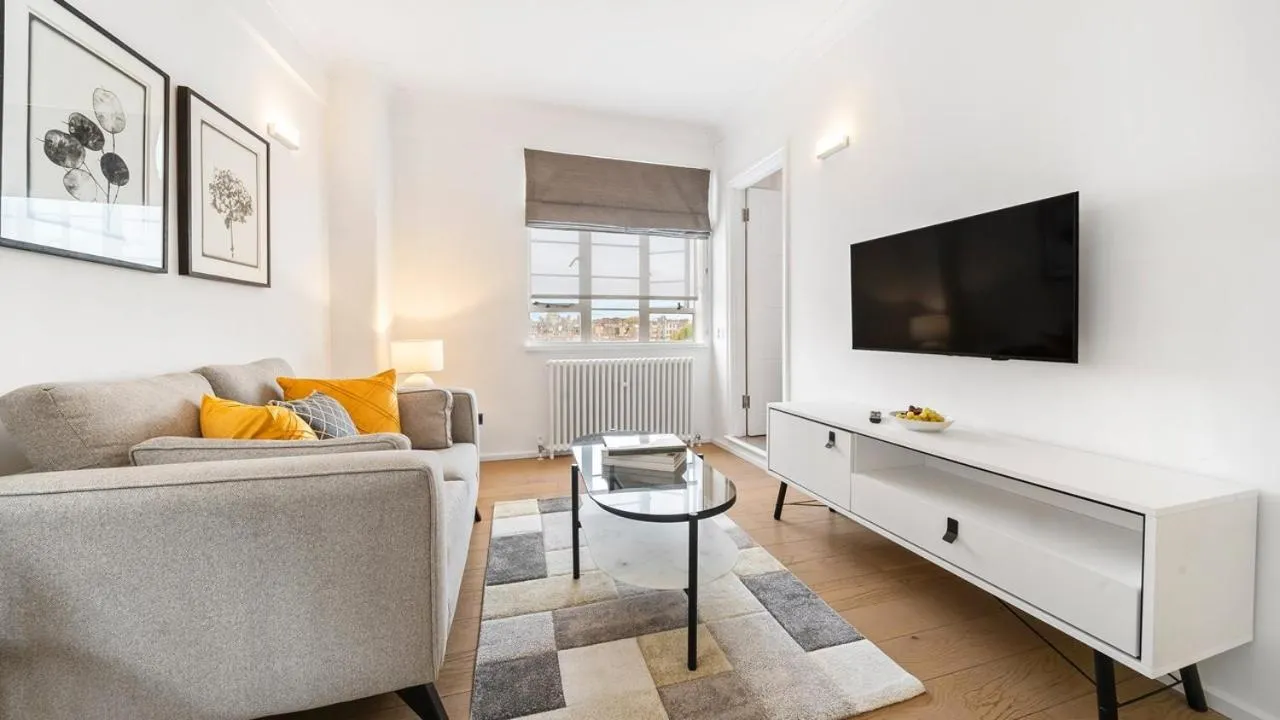 Nell Gwynn Chelsea Accommodation