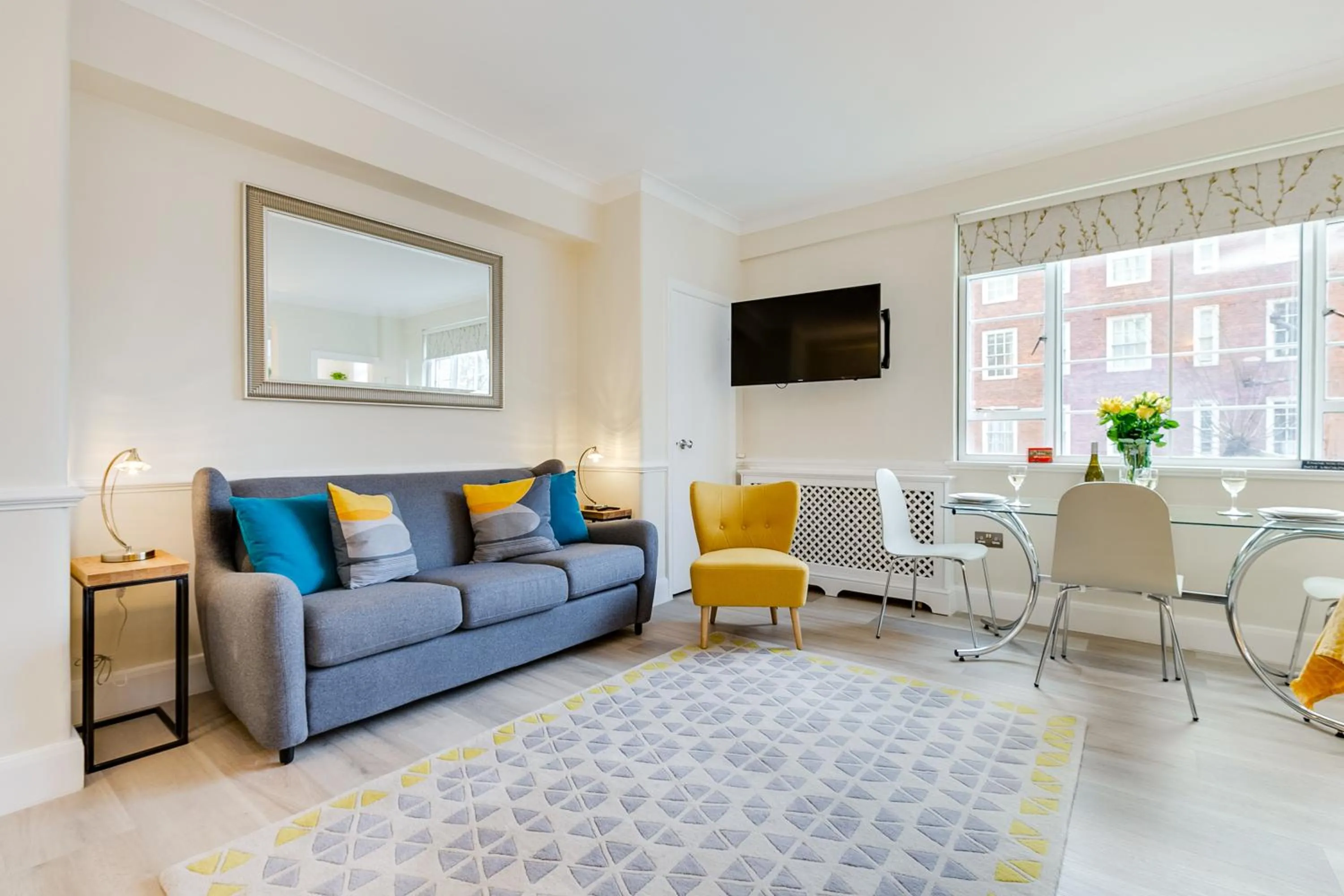 TV and multimedia in Nell Gwynn Chelsea Accommodation