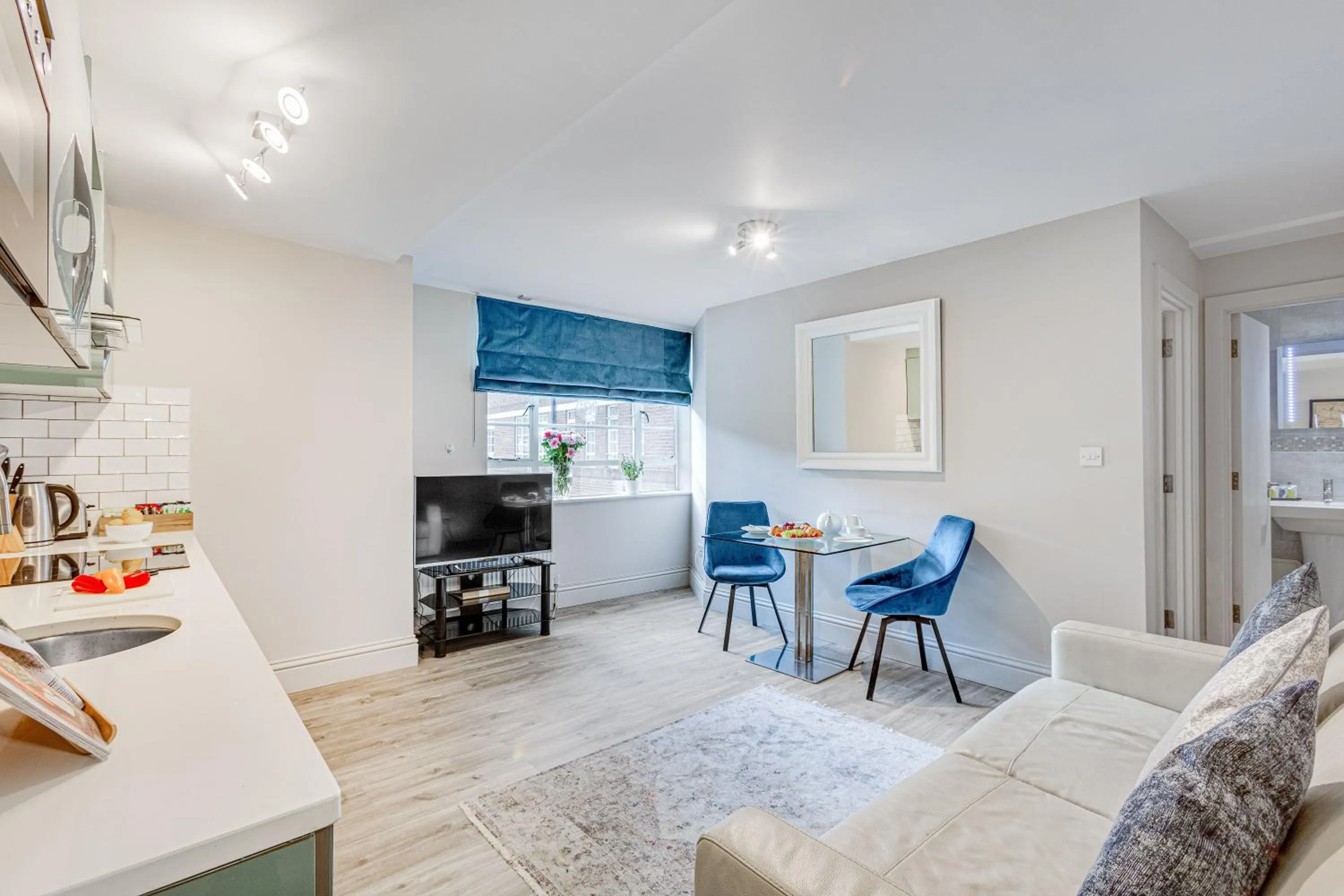 Nell Gwynn Chelsea Accommodation