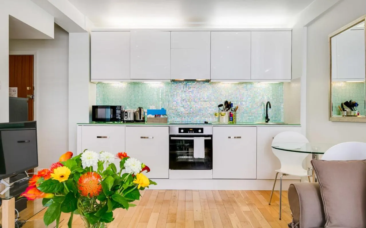 Nell Gwynn Chelsea Accommodation