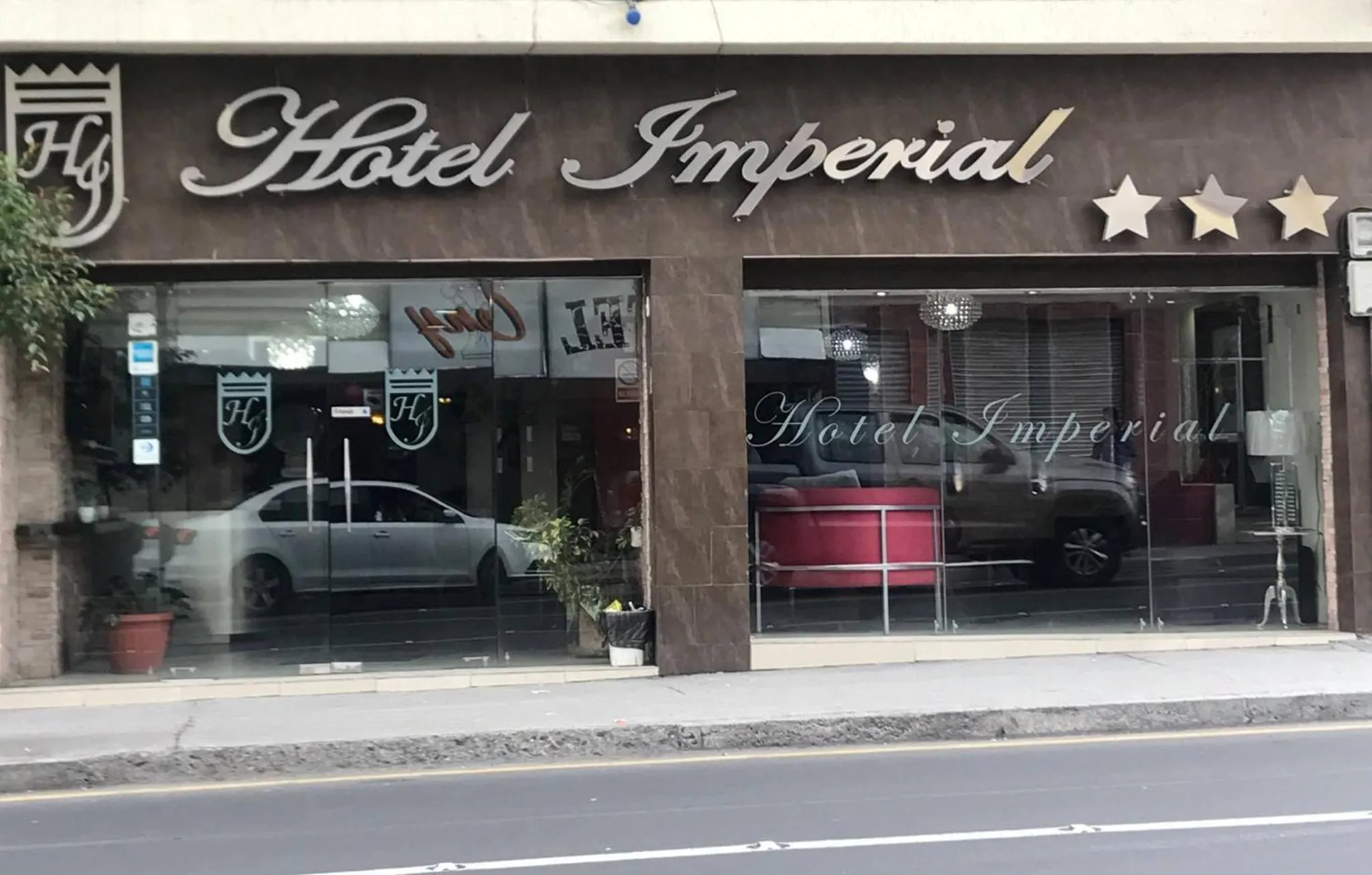 Facade/entrance in Hotel Imperial