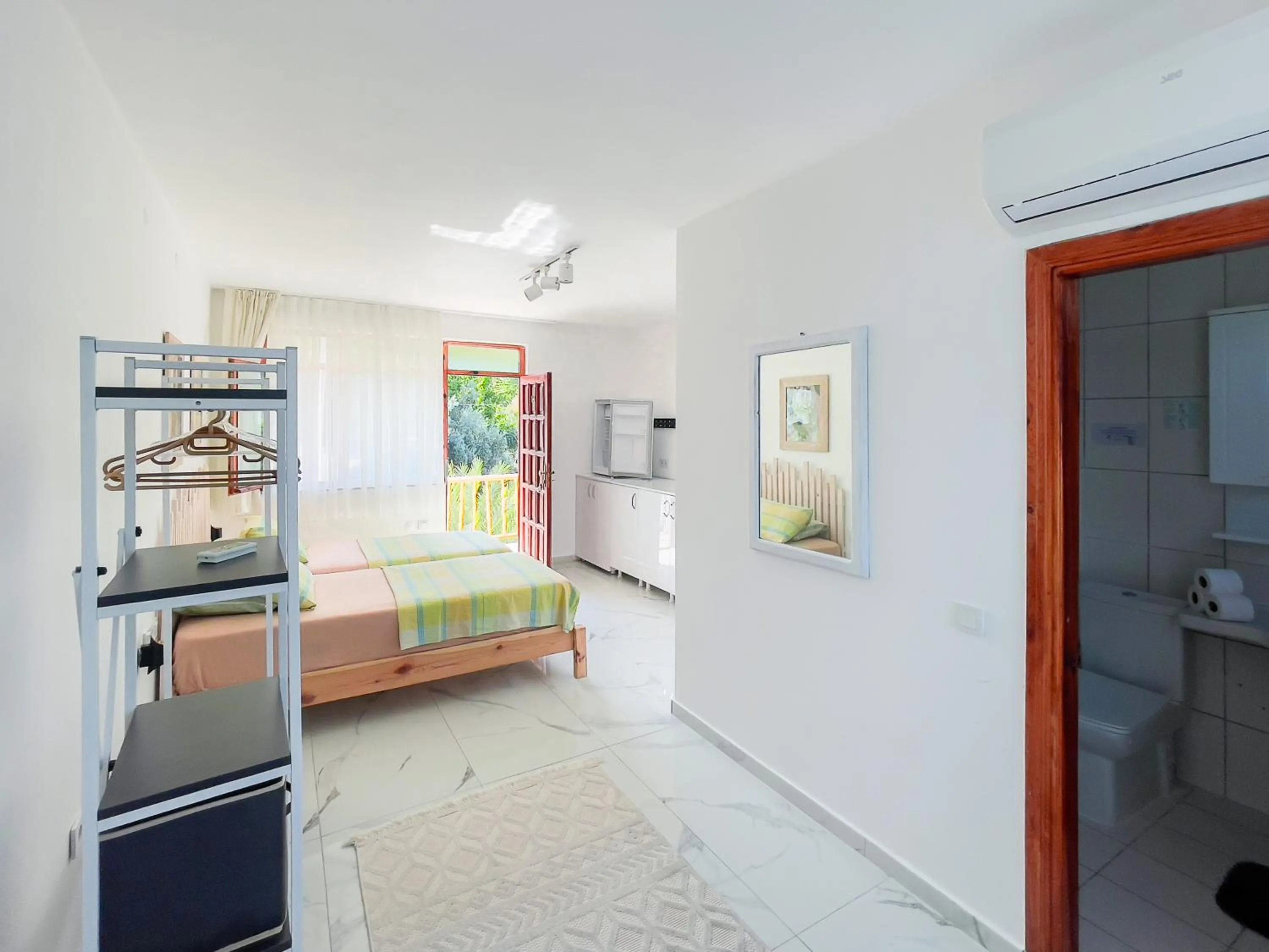 Bed in Erendiz Garden Hotel