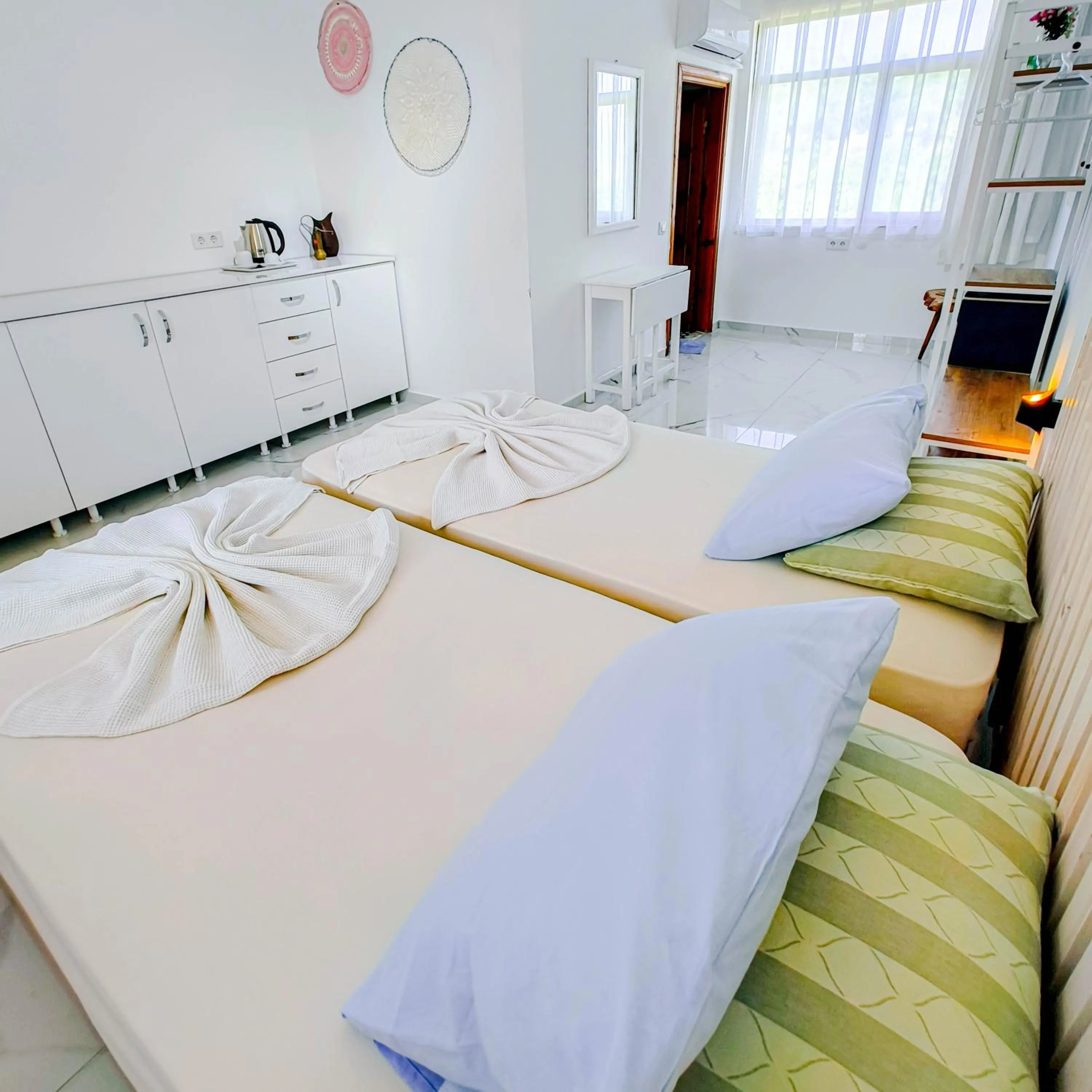 Bed in Erendiz Garden Hotel