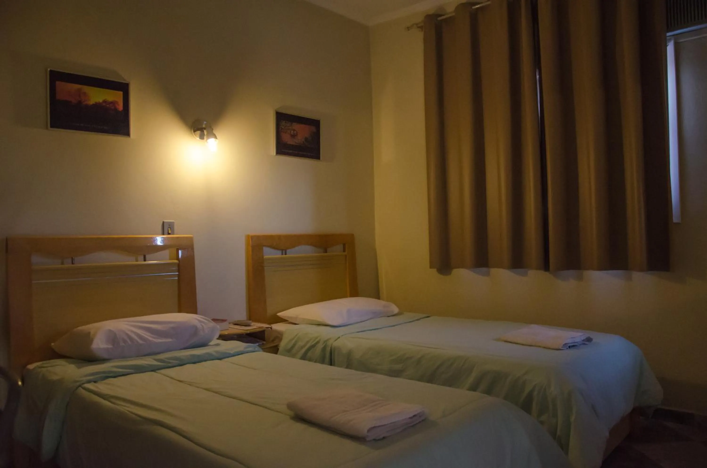 Twin Room W/ Air Conditioned - single occupancy in Hotel Pousada Do Leão
