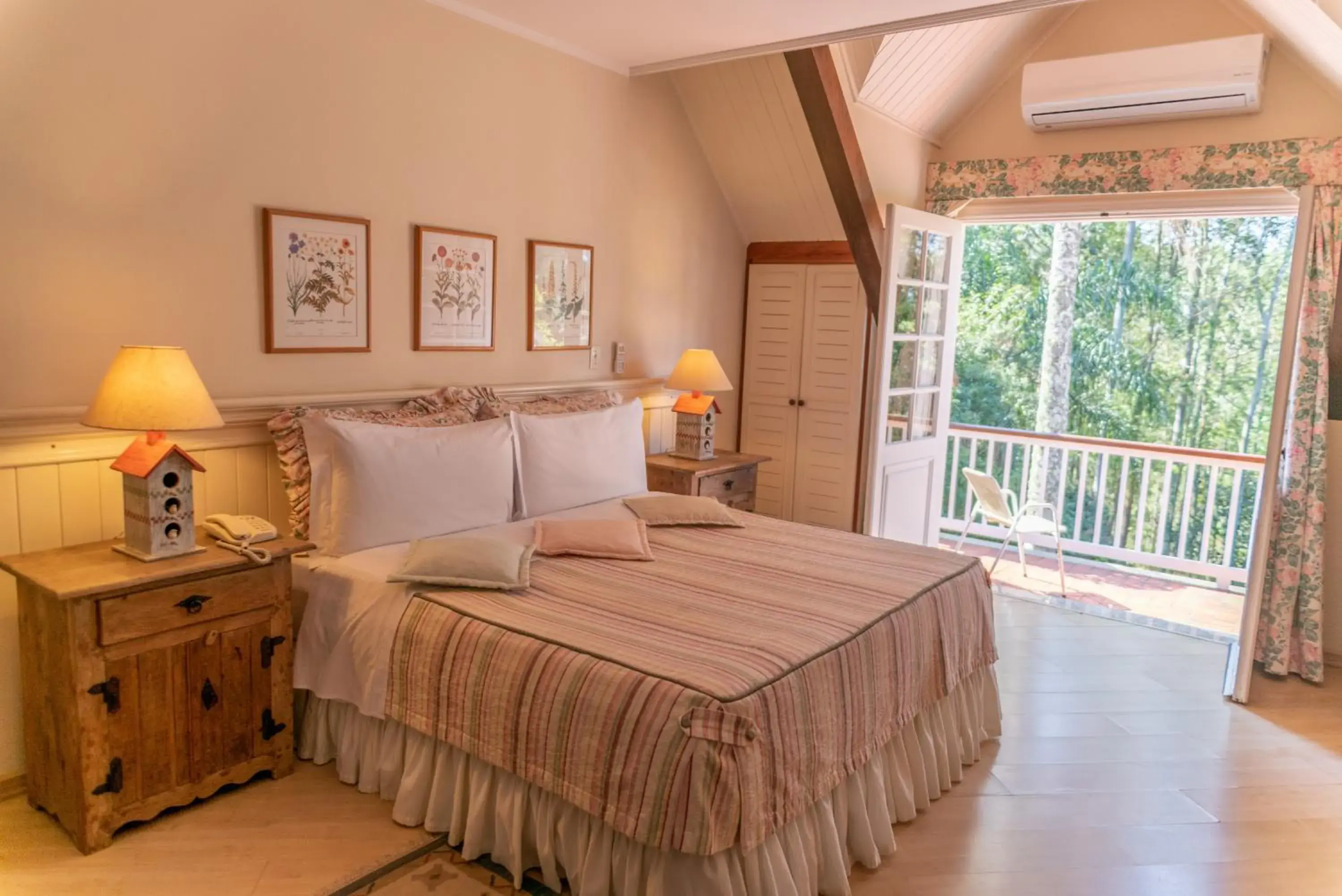 Double Room in Recanto Da Paz Hotel Atibaia - Pet Friendly Double Room in Recanto Da Paz Hotel Atibaia - Pet Friendly