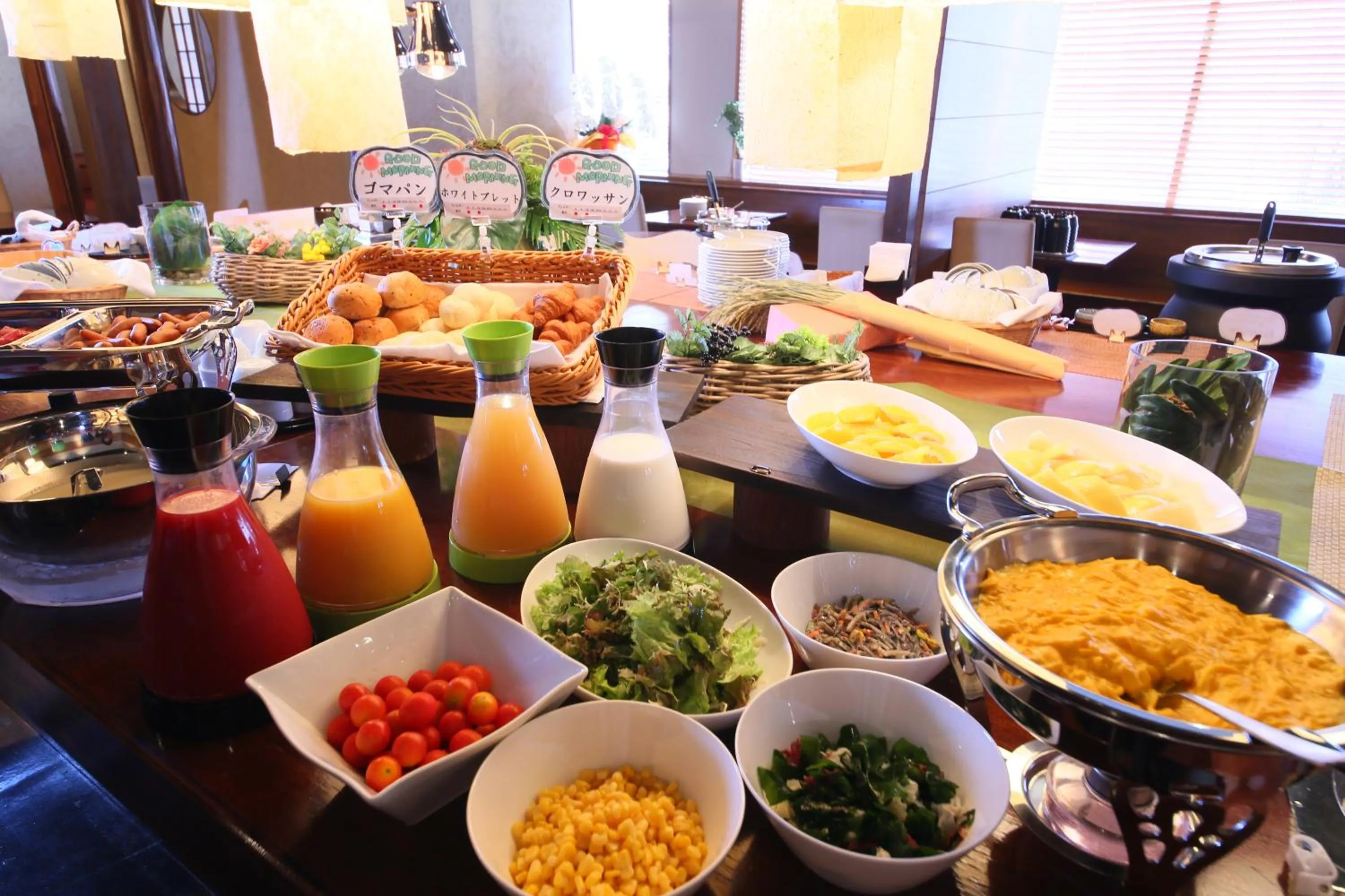 Restaurant/places to eat in Juraku Stay Niigata