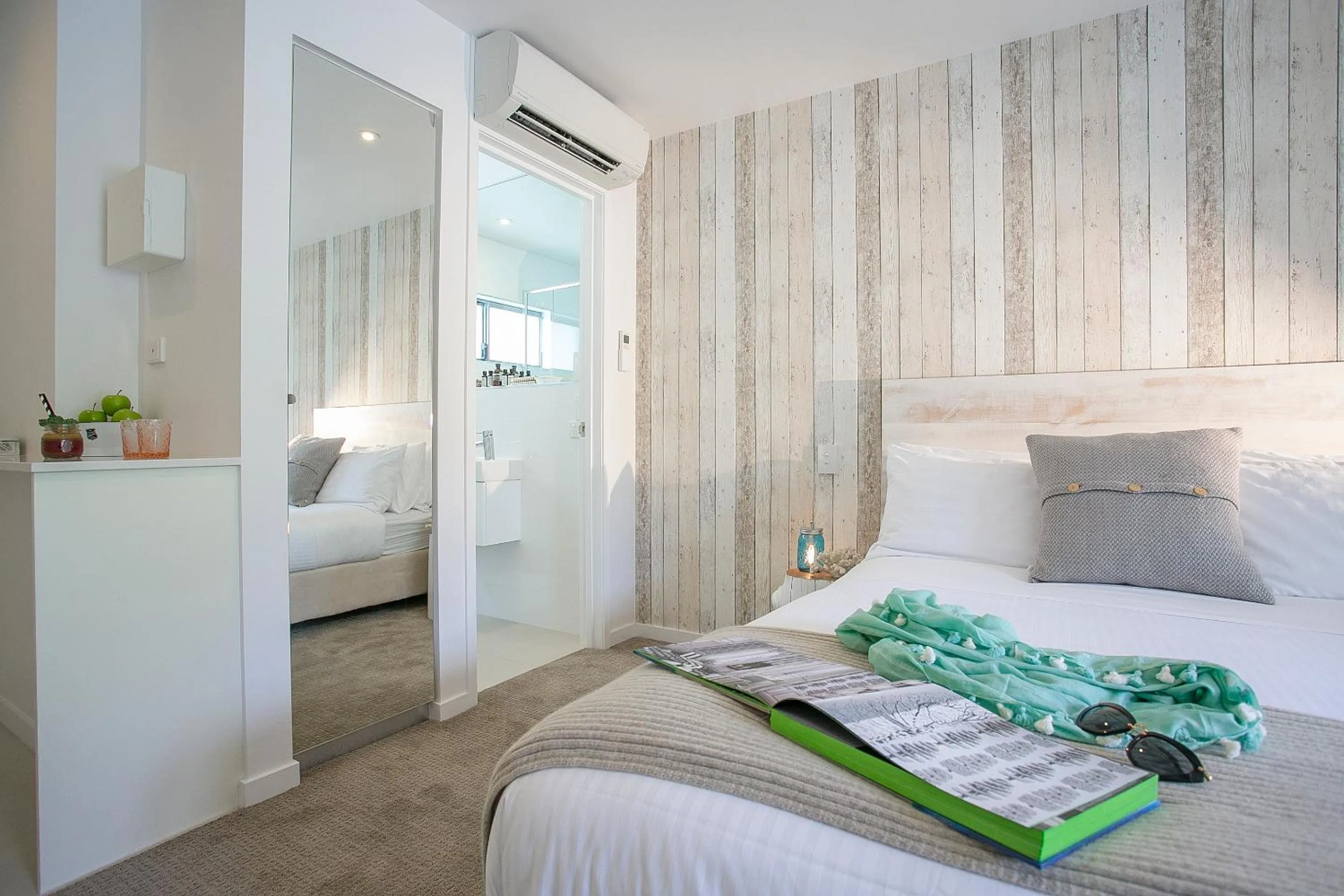 Bedroom, Bed in 10 Hastings Street Motel