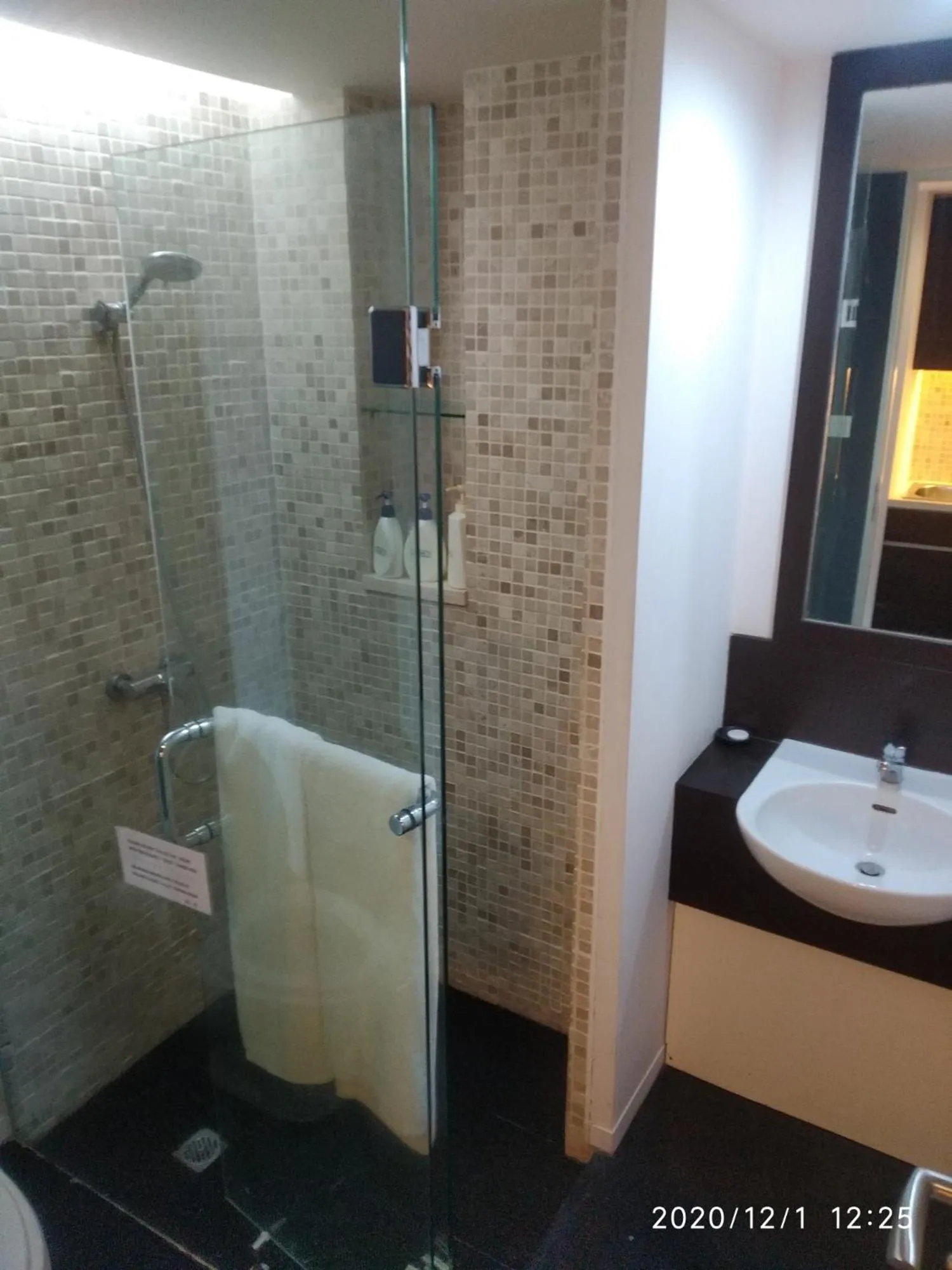 Bathroom in Allia Residence