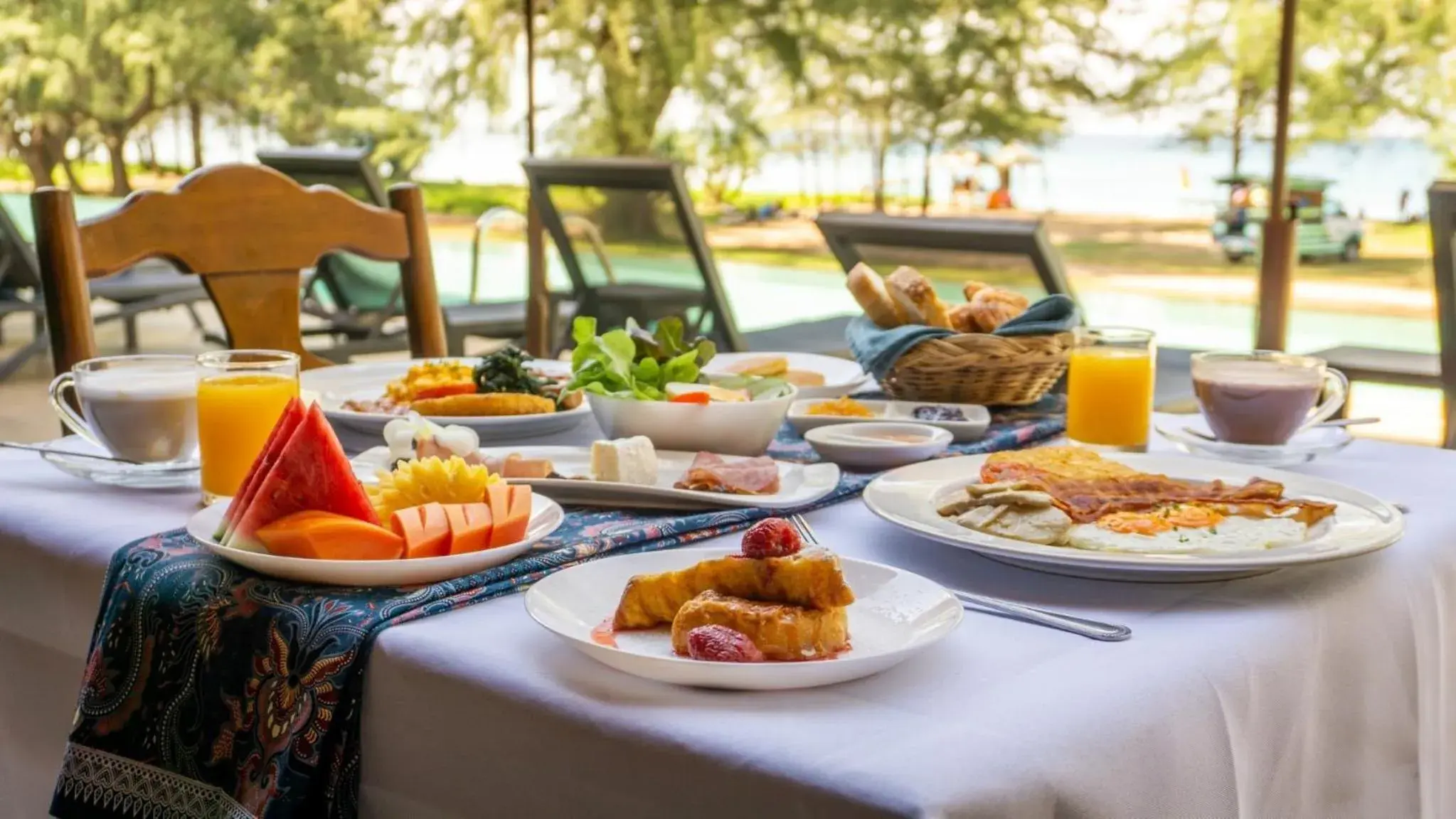 Restaurant/places to eat in Coriacea Beachfront Boutique Phuket Resort Restaurant/places to eat in Coriacea Beachfront Boutique Phuket Resort