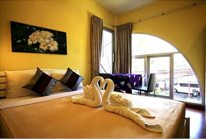 Bed in Phuket Paradiso