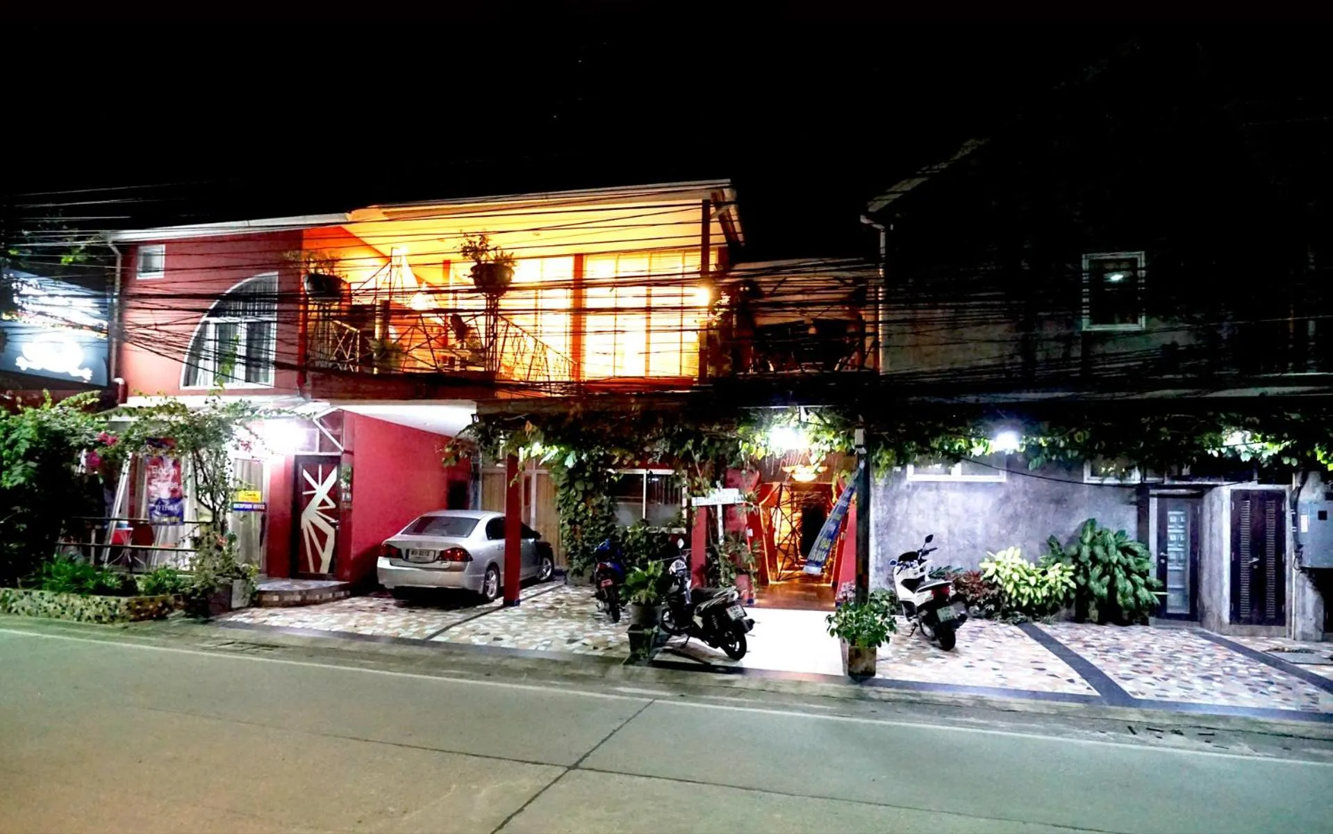 Property building in Phuket Paradiso