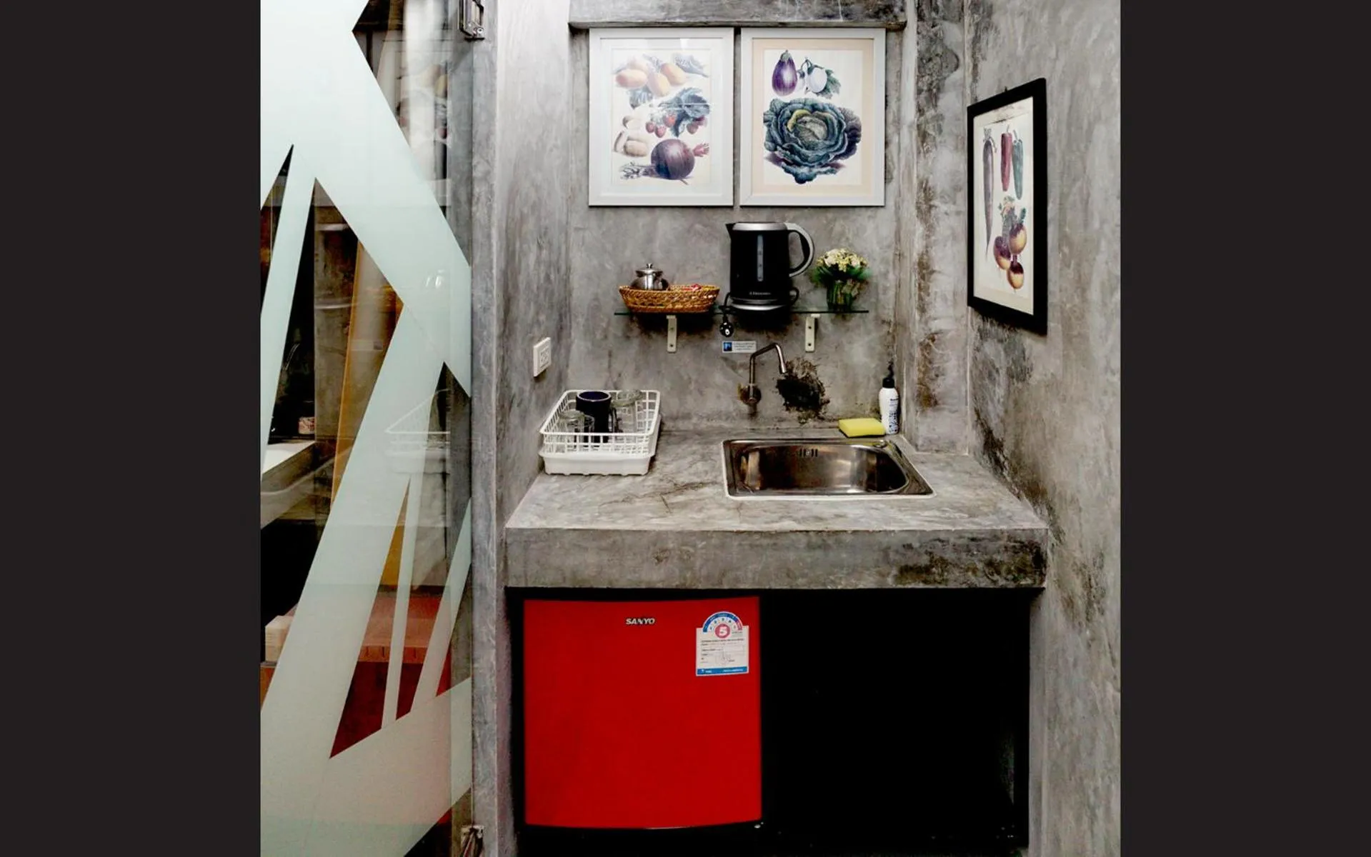 Kitchen or kitchenette in Phuket Paradiso