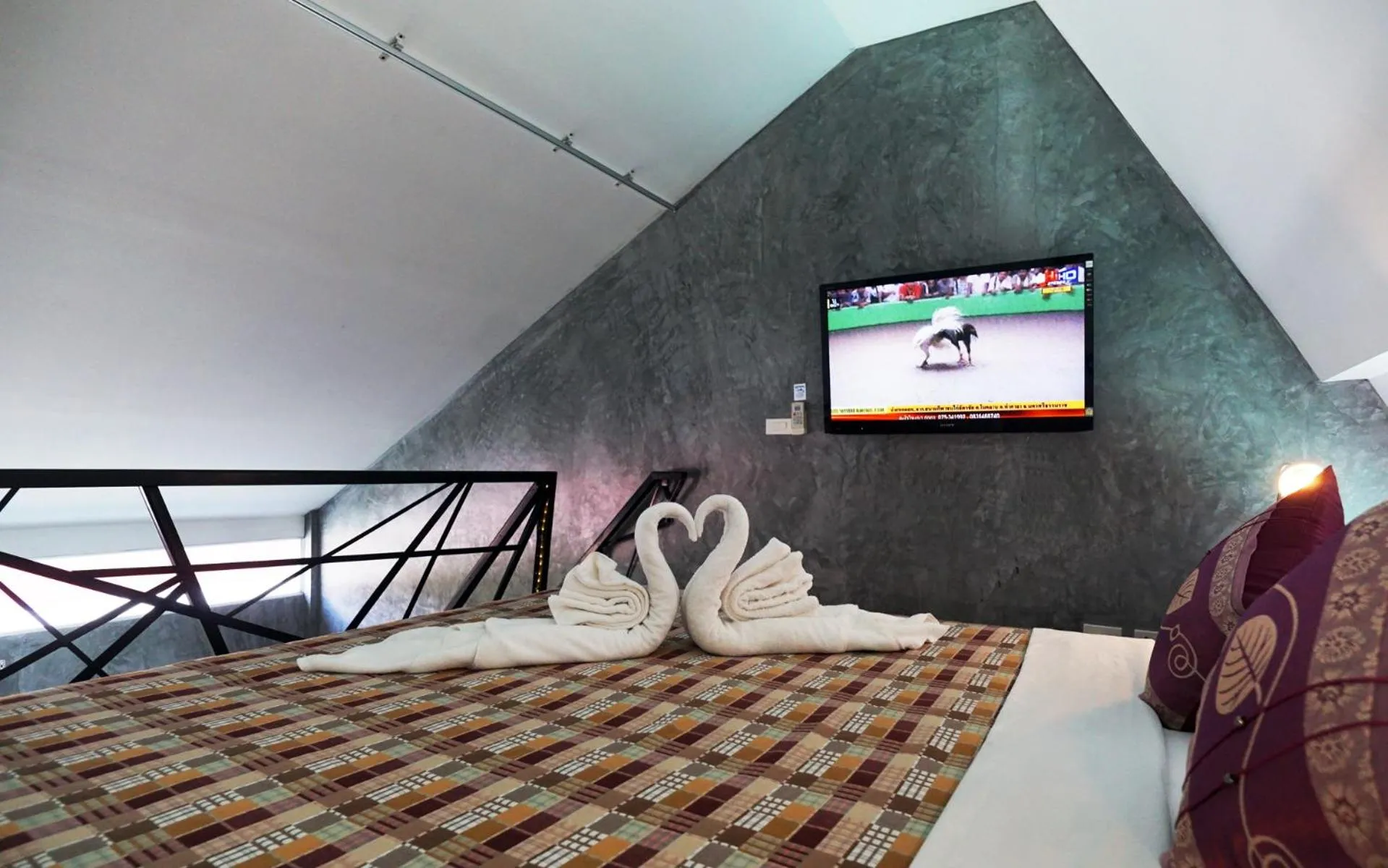 Bedroom, Bed in Phuket Paradiso