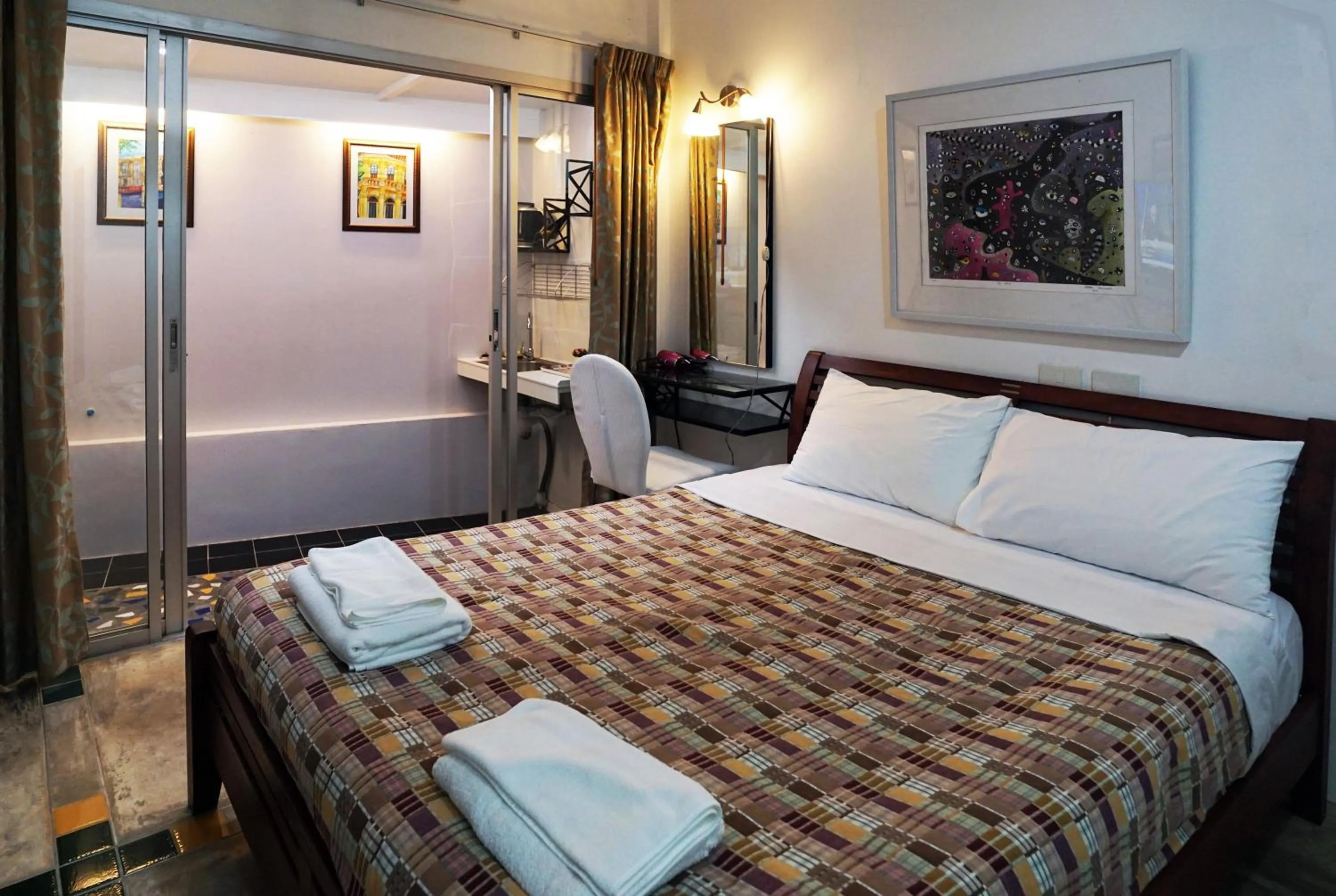 Bed in Phuket Paradiso