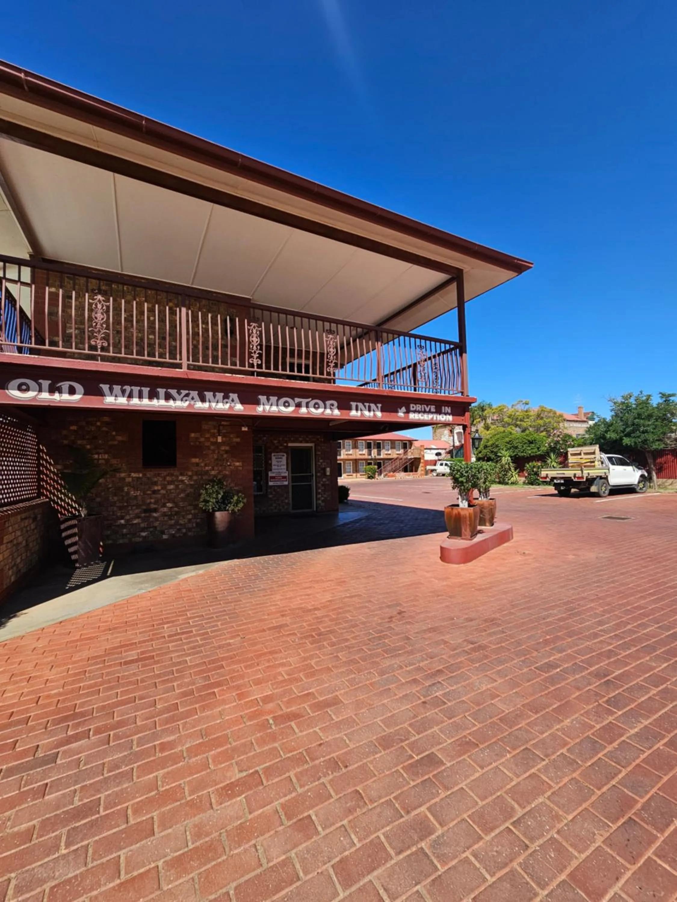 Property building in Old Willyama Motor Inn