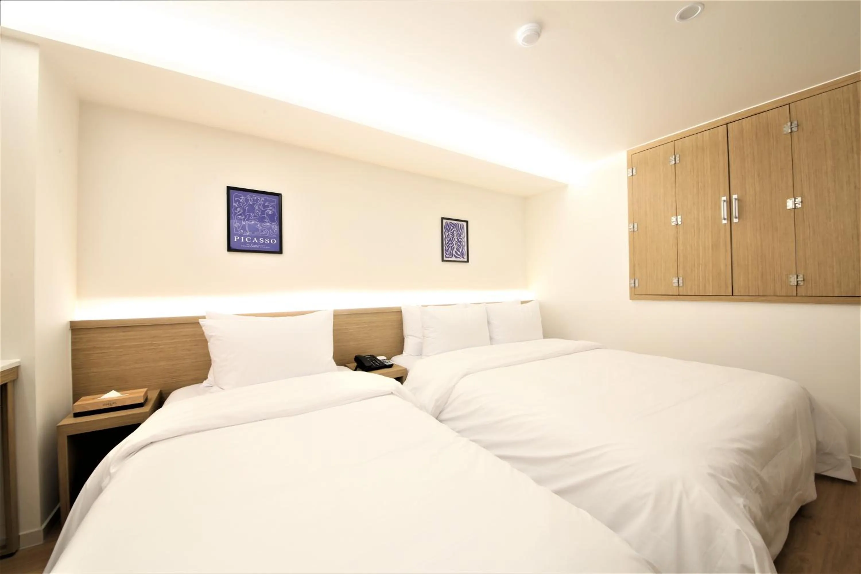 Bed in 25hours Hotel