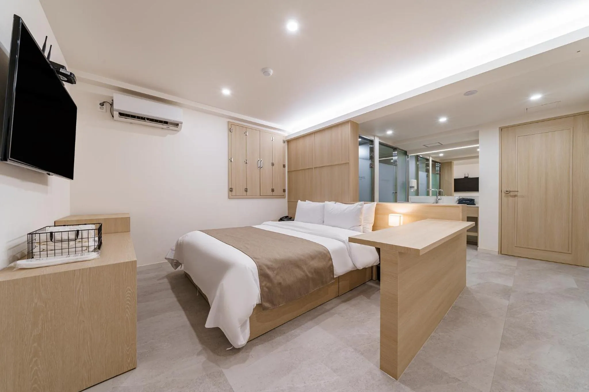 Bed in 25hours Hotel