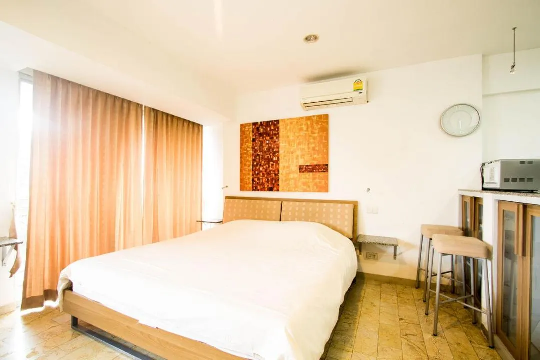 Bed in Galare Thong Tower