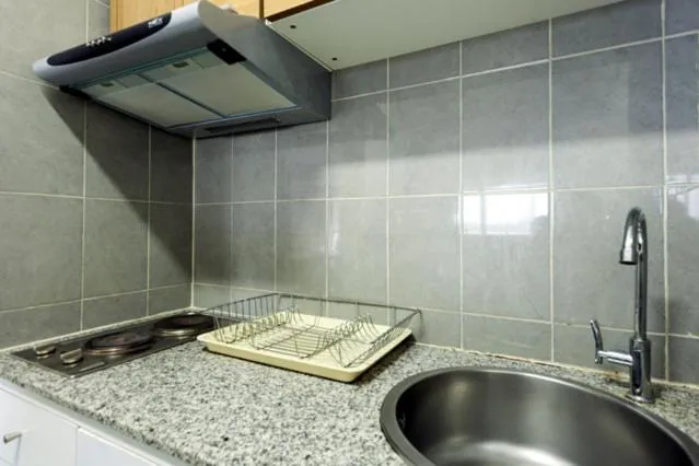 Kitchen or kitchenette in Galare Thong Tower