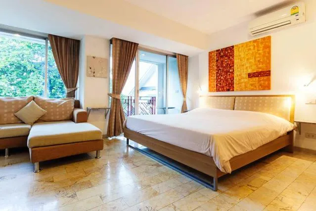 Photo of the whole room, Bed in Galare Thong Tower