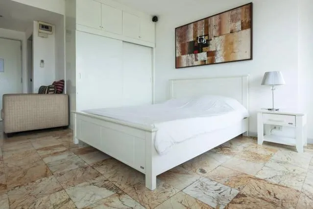 Bed in Galare Thong Tower