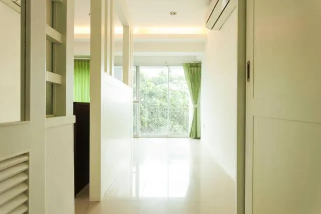 Day in Galare Thong Tower