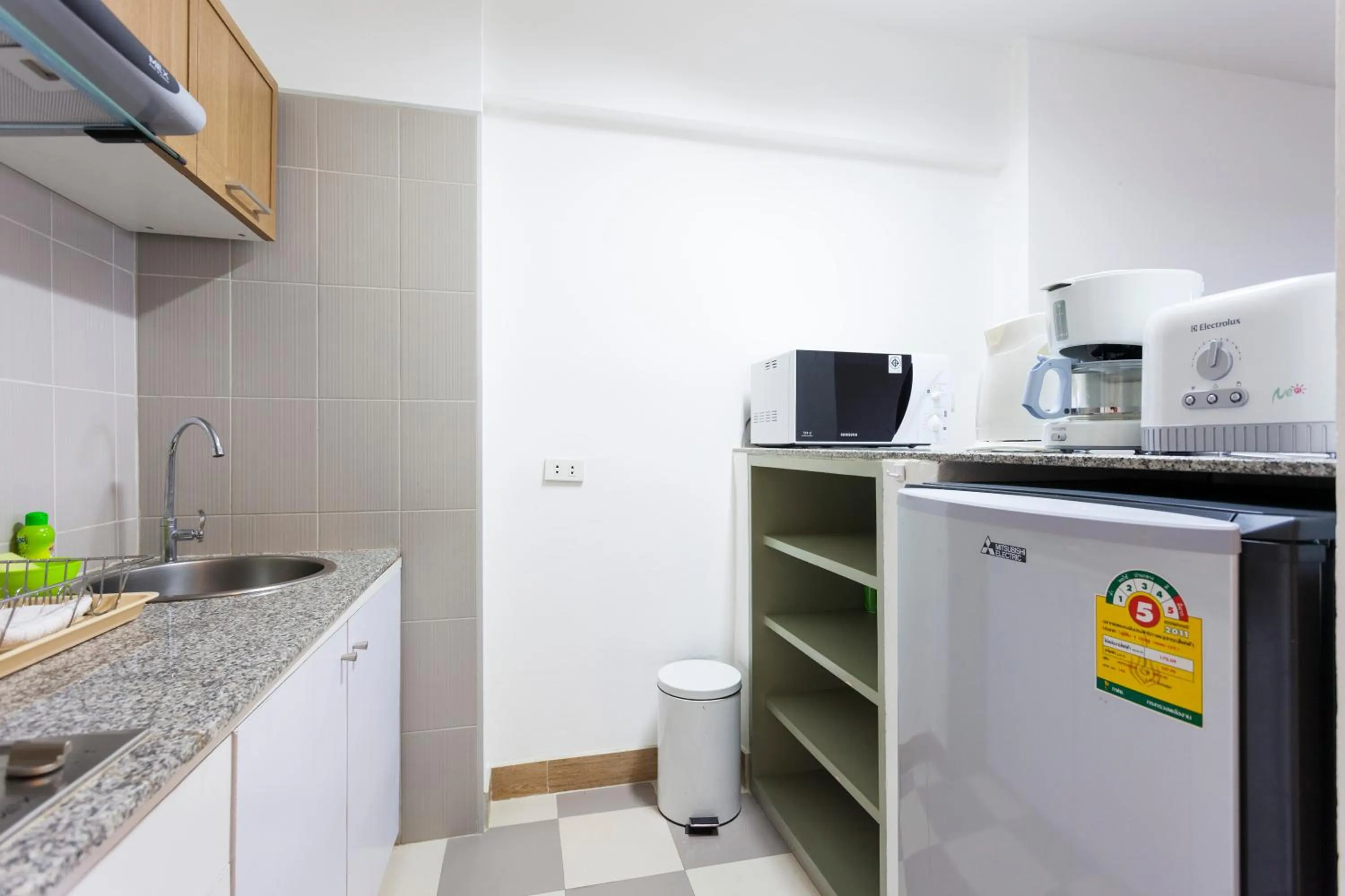 Kitchen or kitchenette in Galare Thong Tower